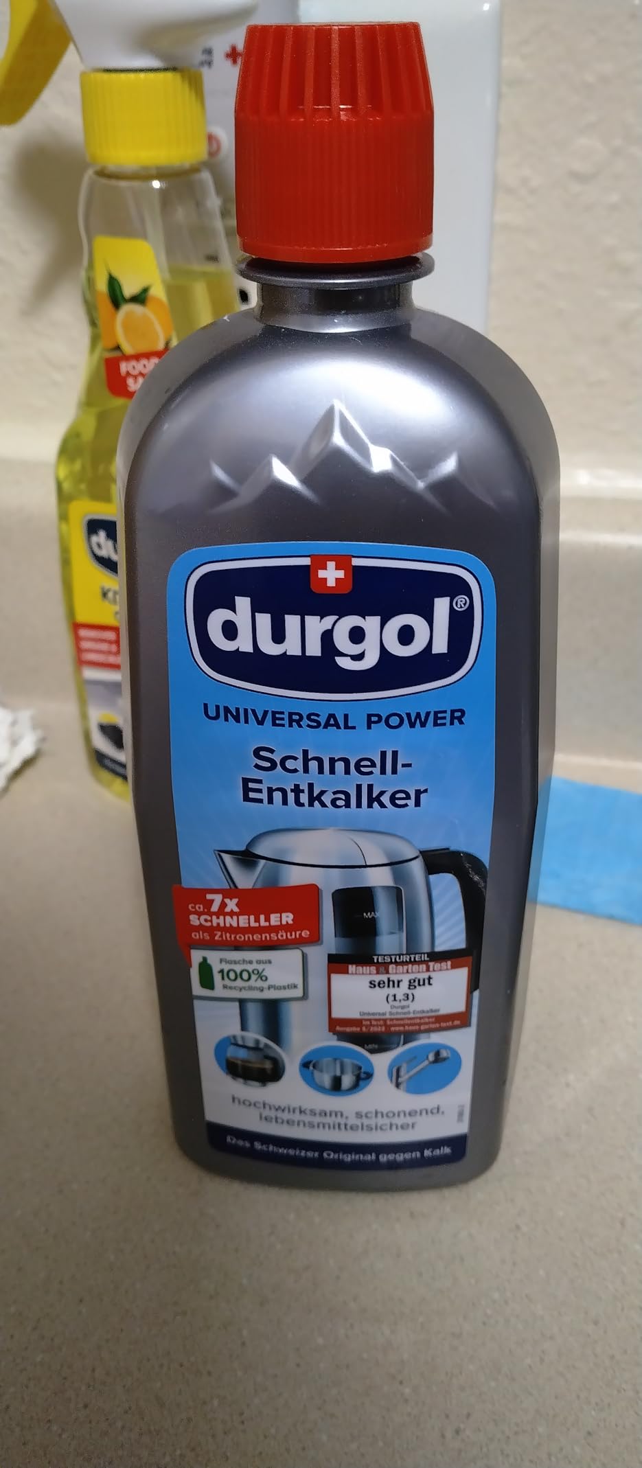 Durgol Universal, Multi-Purpose Descaler and Decalcifier for Household Items, 16.9 Fluid Ounces (Pack of 1) Blue customer photo 1