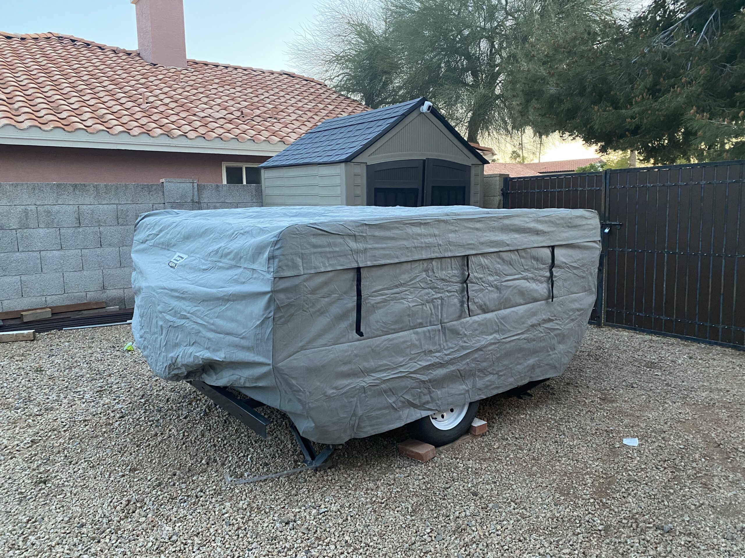 Camco ULTRAGuard 14-16-Ft Pop-Up Camper RV Cover - Features Covered Air Vents & Cinching Straps - Shields Camper from The Elements - Includes Storage Bag for RV Storage and Organization (45764) customer photo 1