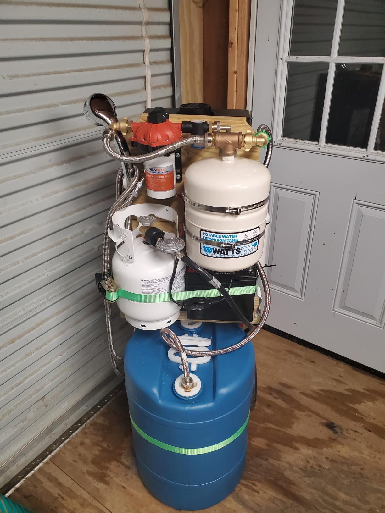 WATTS WATER TECHNOLOGIES GIDDS-1030402 Watts Potable Water Expansion Tank, Model #Plt-12, Stainless Steel Nipple, 4.5 Gallon, Lead Free - 1030402 customer photo 2