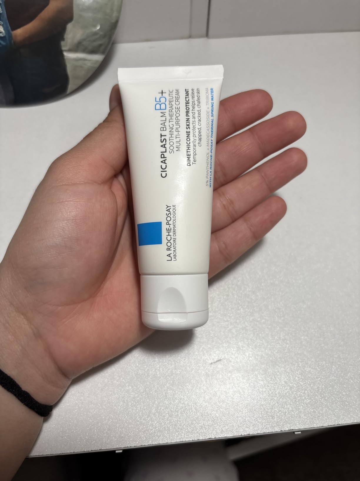 La Roche-Posay Cicaplast Balm B5 Skin Barrier Repair Cream with Centella Asiatica, Shea Butter & Panthenol, Multi-Purpose Healing Ointment for Dry, Irritated Skin, Baby Safe customer photo 2