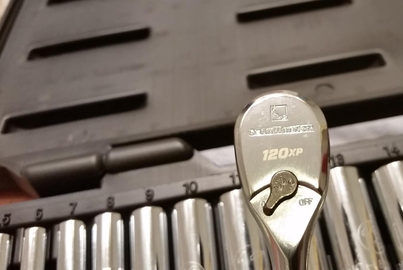 GEARWRENCH 51 Pc. 1/4 Inch Drive 6 Pt. 120XP Mechanics Tool Set, Standard & Deep, SAE/Metric - 80300P customer photo 2