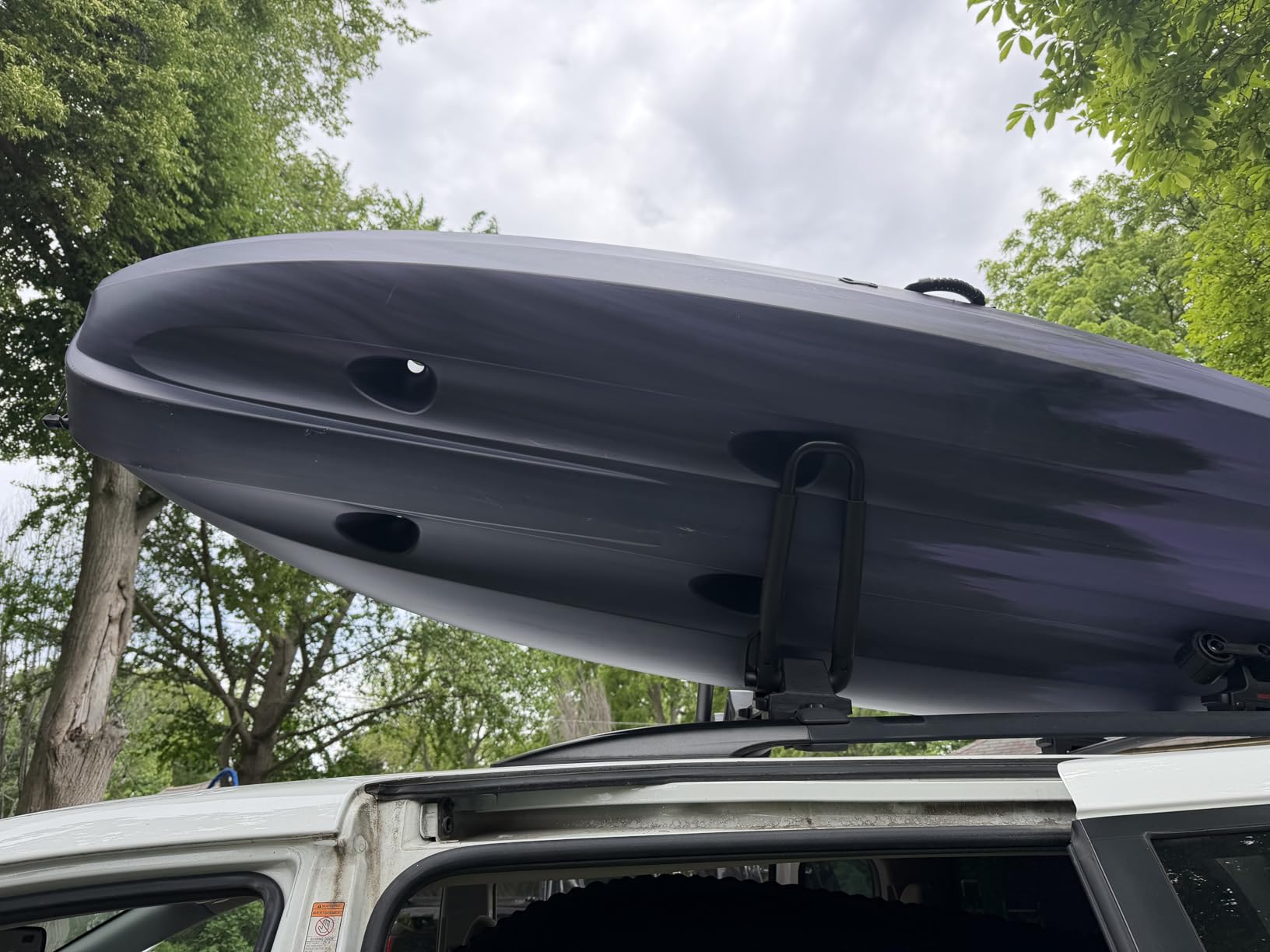 Yakima JayLow J-Cradle Rooftop Kayak Mount for 1 or 2 Kayaks - Car Roof Rack Carrier for Round, Square, Factory or Aerodynamic Crossbars customer photo 1