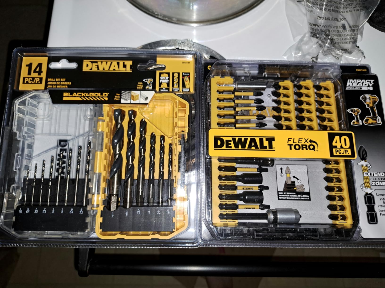 Screwdriver Bit Set, 40 Pcs. Impact Ready, FlexTorq Impact Driver Bit Set with Storage Case (DWA2T40IR) customer photo 2