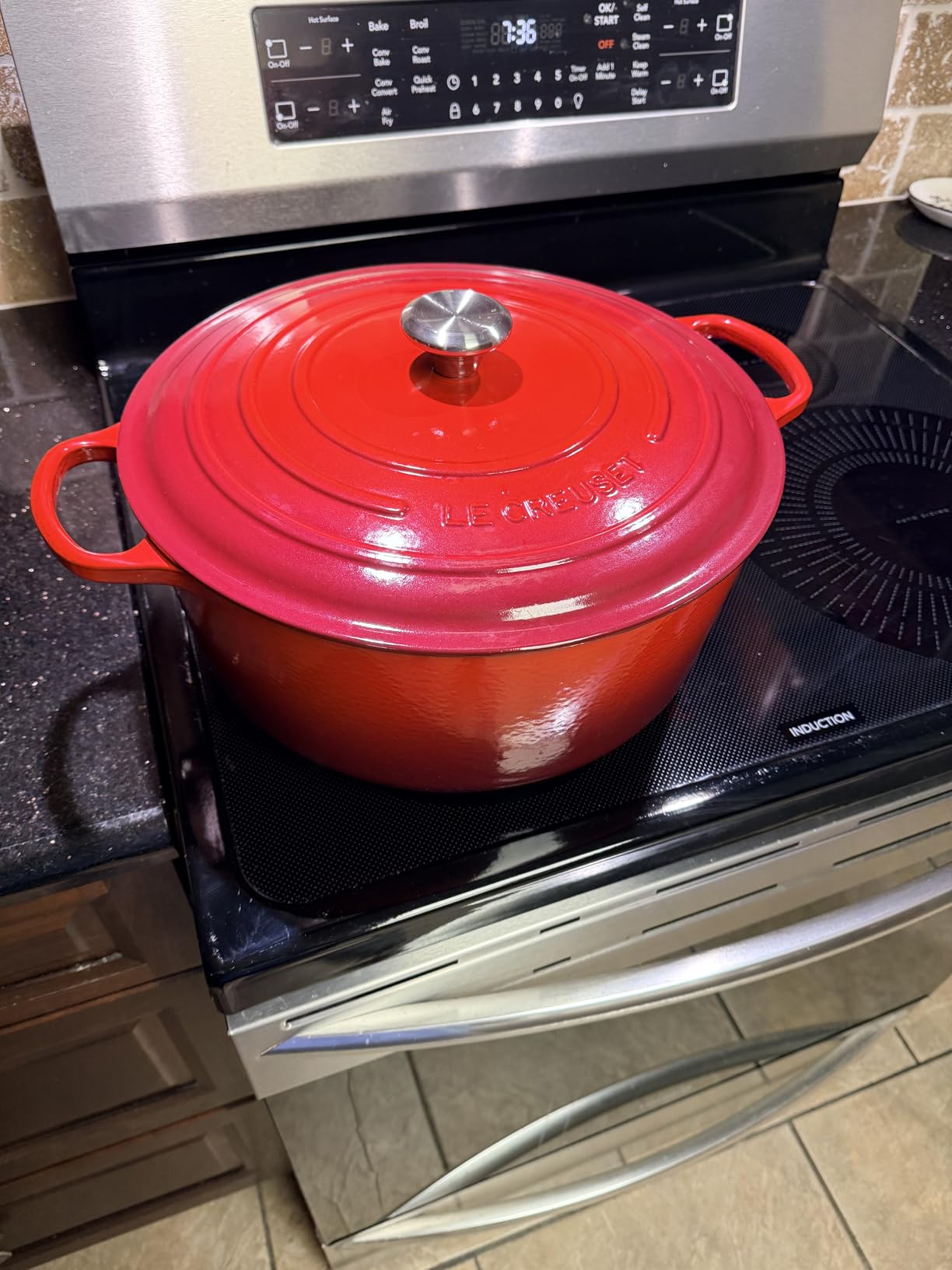 Le Creuset Enameled Cast Iron Signature Round Dutch Oven, 7.25 qt., Flame customer photo 2