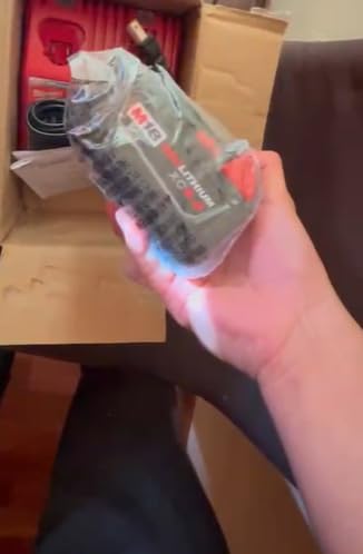 48-59-1850 M18 XC 5.0 Starter Kit (Battery + Charger) customer photo 3