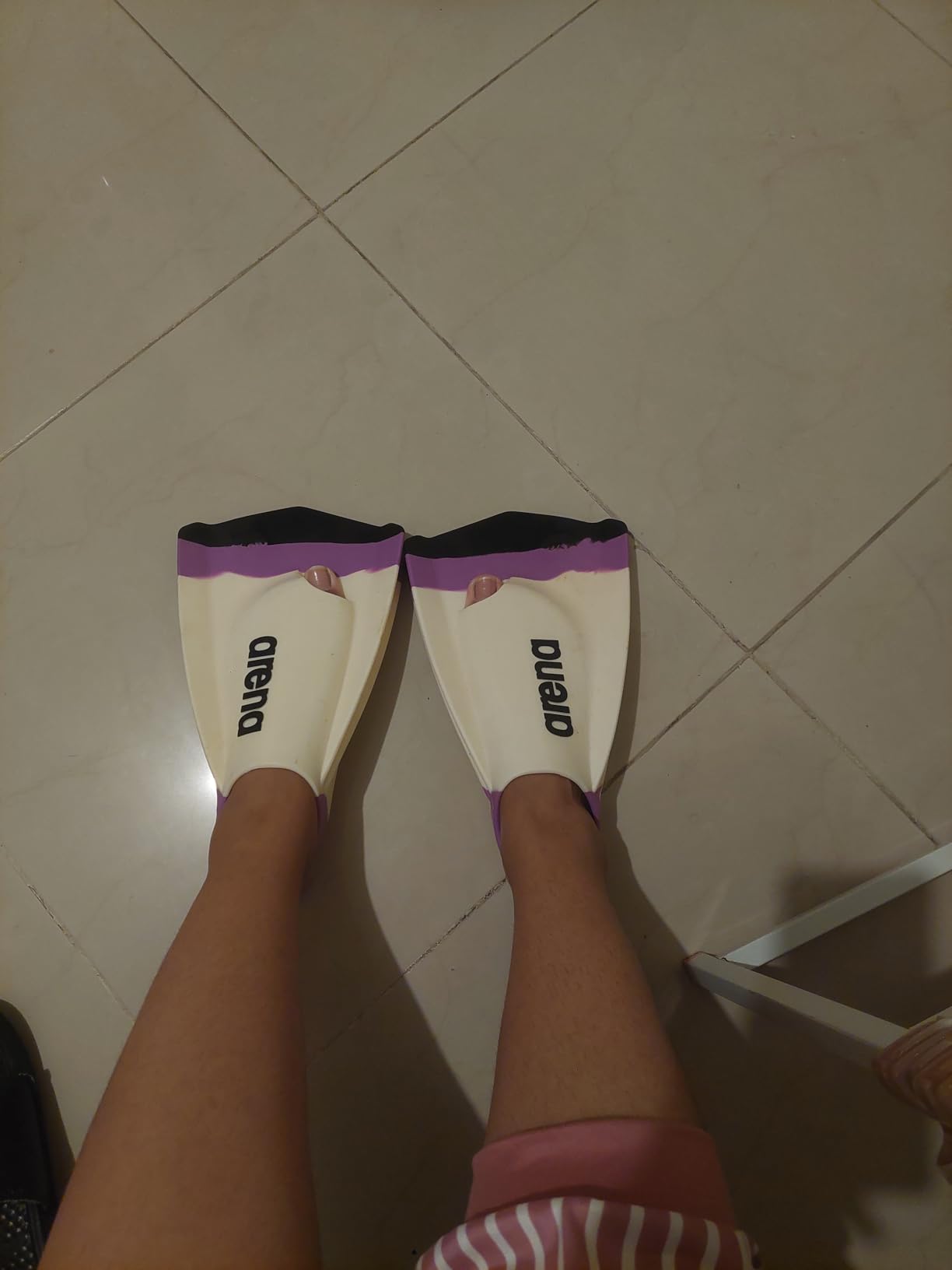 Arena Unisex Adult Powerfin Pro Swim Training Fins Men and Women Silicone Short Blade Flippers Left-Right Custom Design customer photo 2