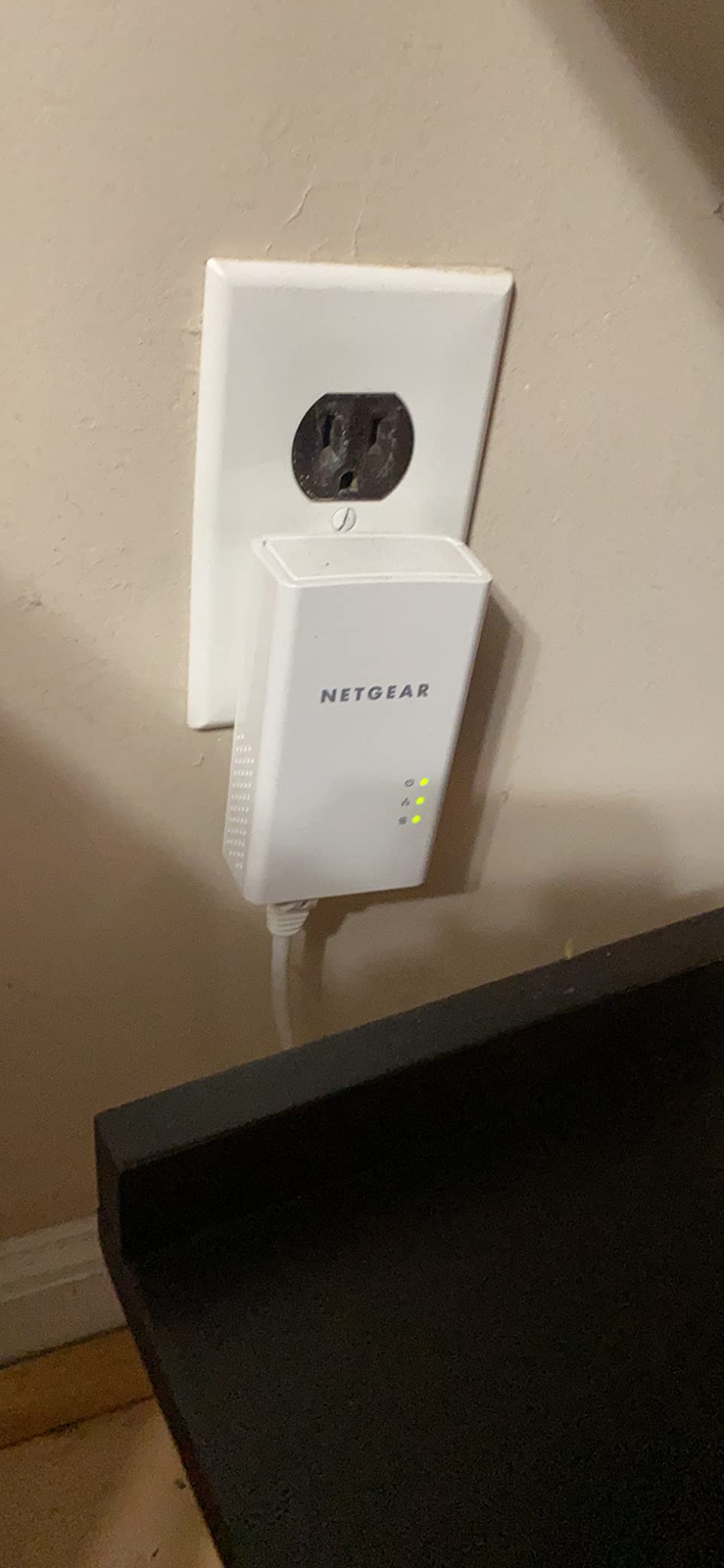 NETGEAR Powerline Adapter Kit, 1000 Mbps (PL1000-100PAS) - 1 Gigabit Ethernet Port, Wall-Plug, 4K HD Streaming, Gaming customer photo 1