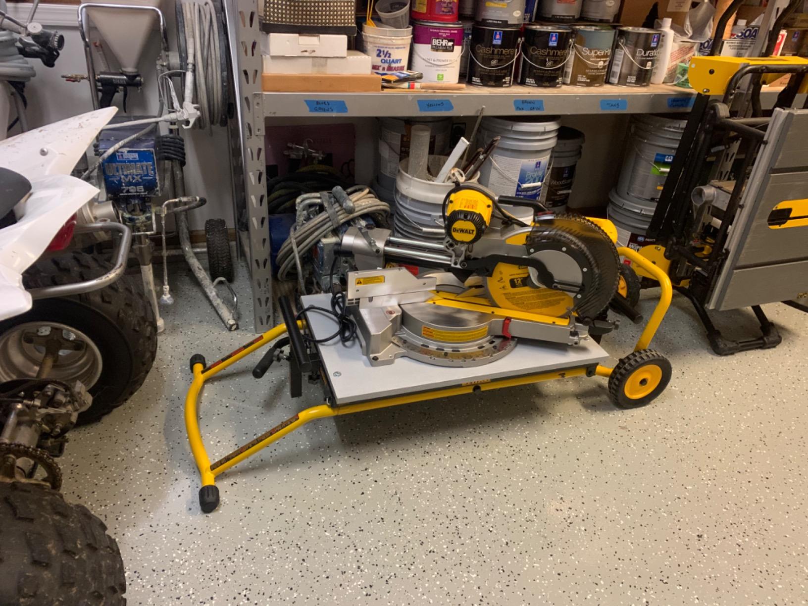 DEWALT Miter Saw, 12 Inch Double Bevel Sliding Compound Miter Saw (DWS779) customer photo 2