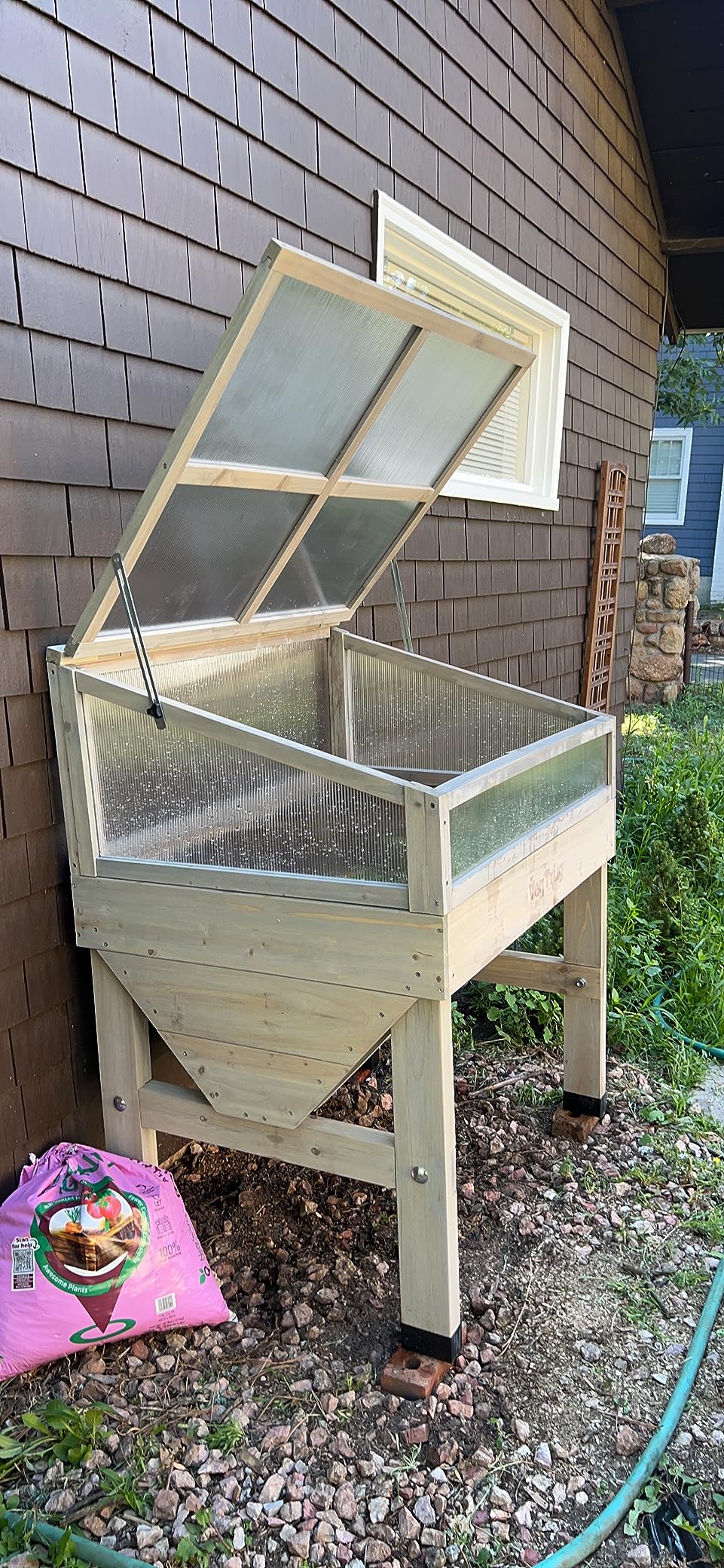 VegTrug Classic Cold Frame, Durable and Spacious Wooden Frame, Ideal Gardening Accessories, Gray Wash, 1m customer photo 1