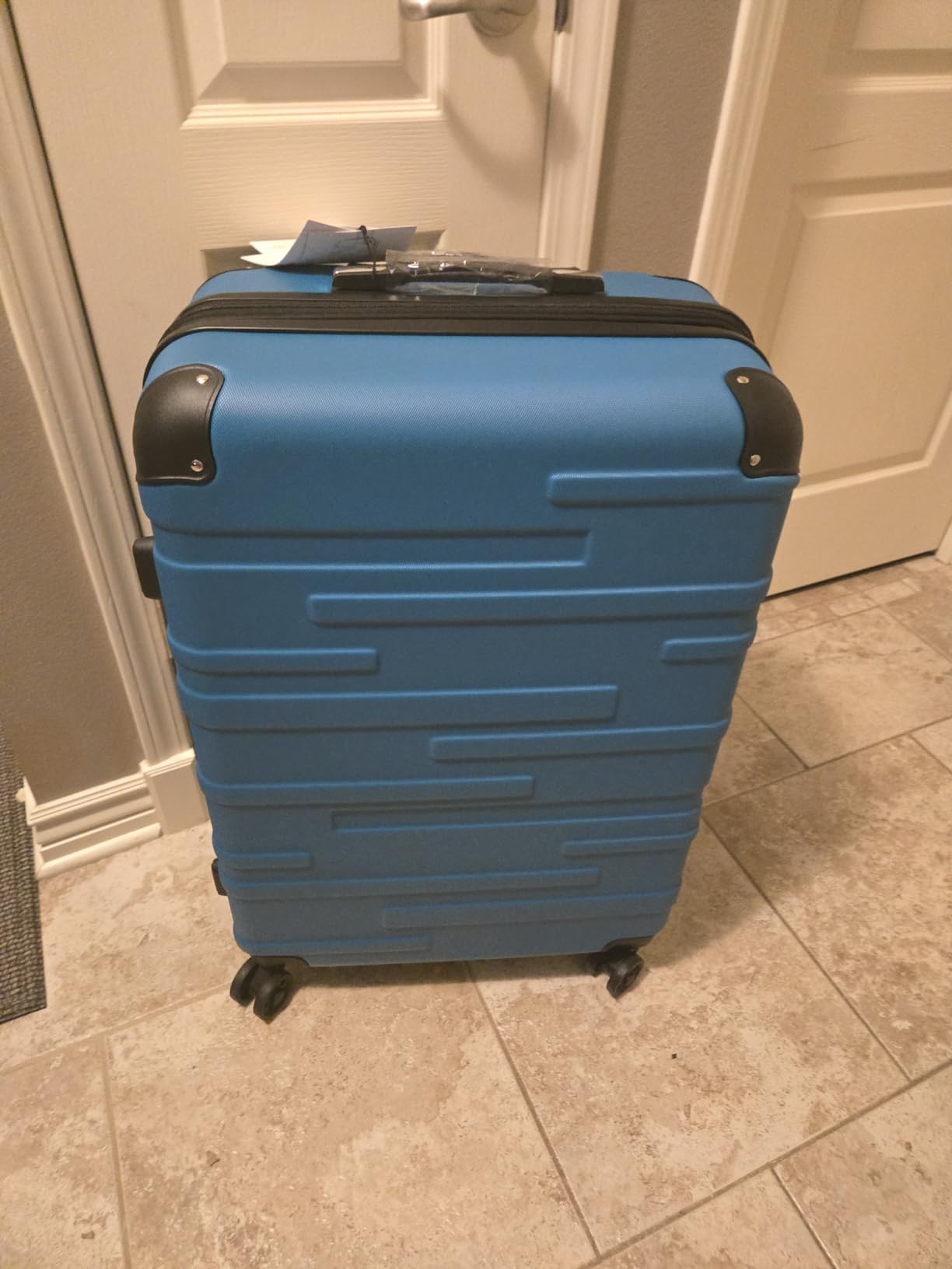 Hardside Luggage 3 Piece Set with TSA Lock, Spinner Wheels, Telescopic Handle, Lightweight Travel Suitcases (Lake Blue, 3 piece set) customer photo 2