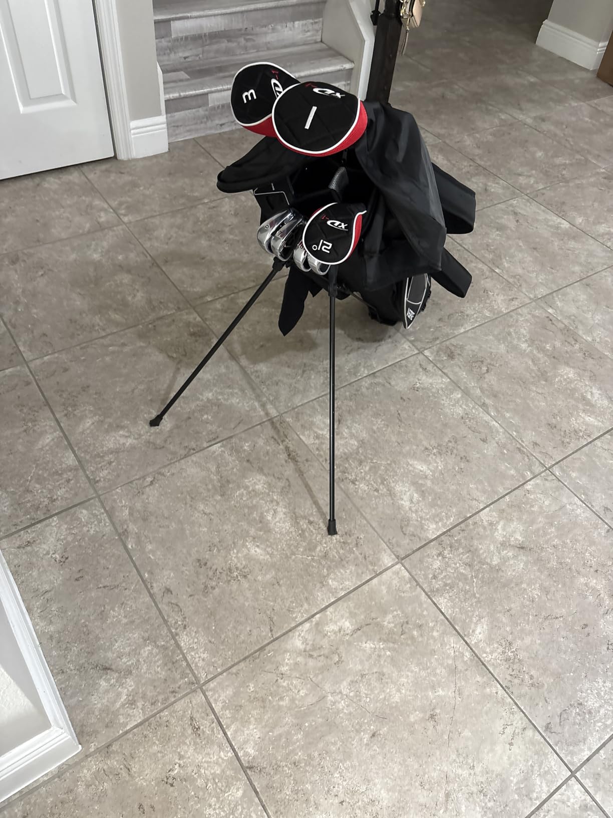 Aspire XD1 Teen Golf Club Set for Ages 13-16 - Complete Youth Golf Set with Driver, Hybrid, 7-PW Irons, Putter, Stand Bag & 3 Headcovers - Graphite/Steel Shafts customer photo 1