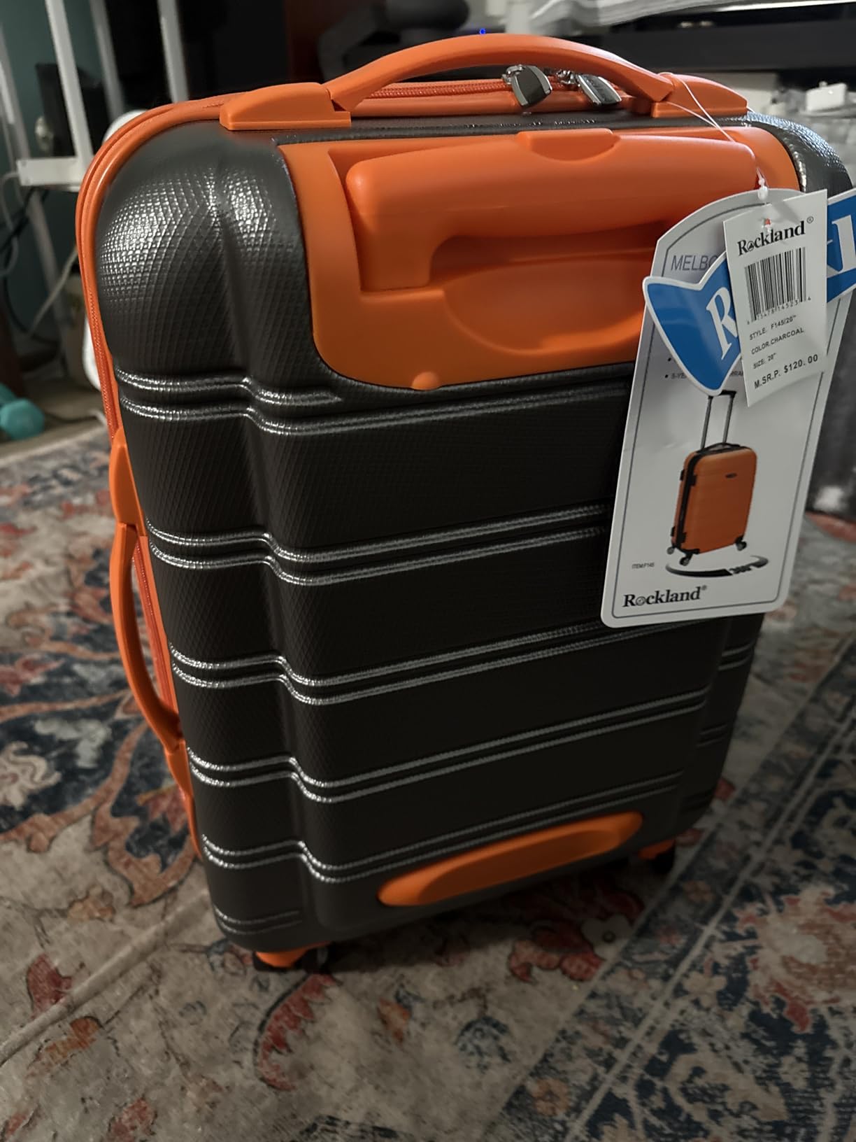 Melbourne Hardside Expandable Spinner Wheel Luggage, Checked Large 28