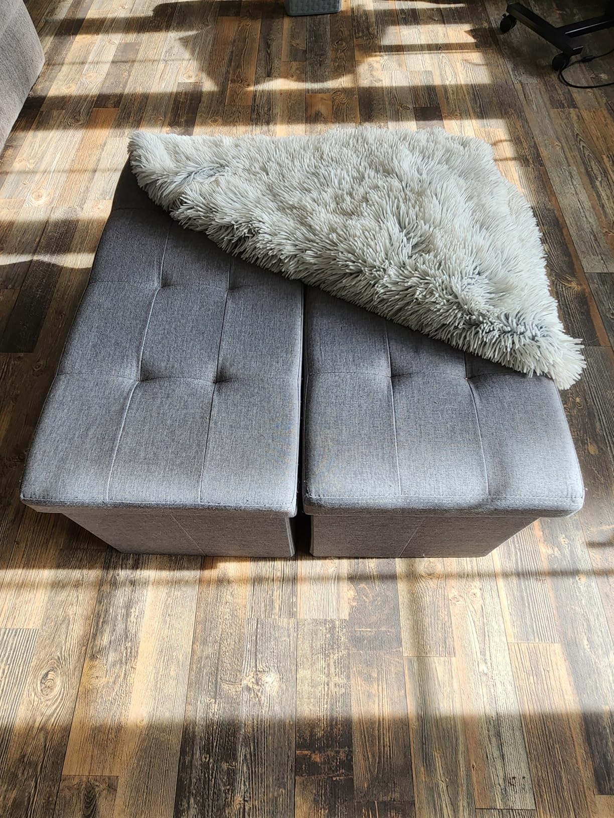 SONGMICS MAZIE Collection - 43 Inches Folding Storage Ottoman Bench, Ottoman Foot Rest, End of Bed Bench, Storage Chest, Load 660 lb, for Living Room, Bedroom, Entryway, Dark Gray ULSF77K customer photo 2