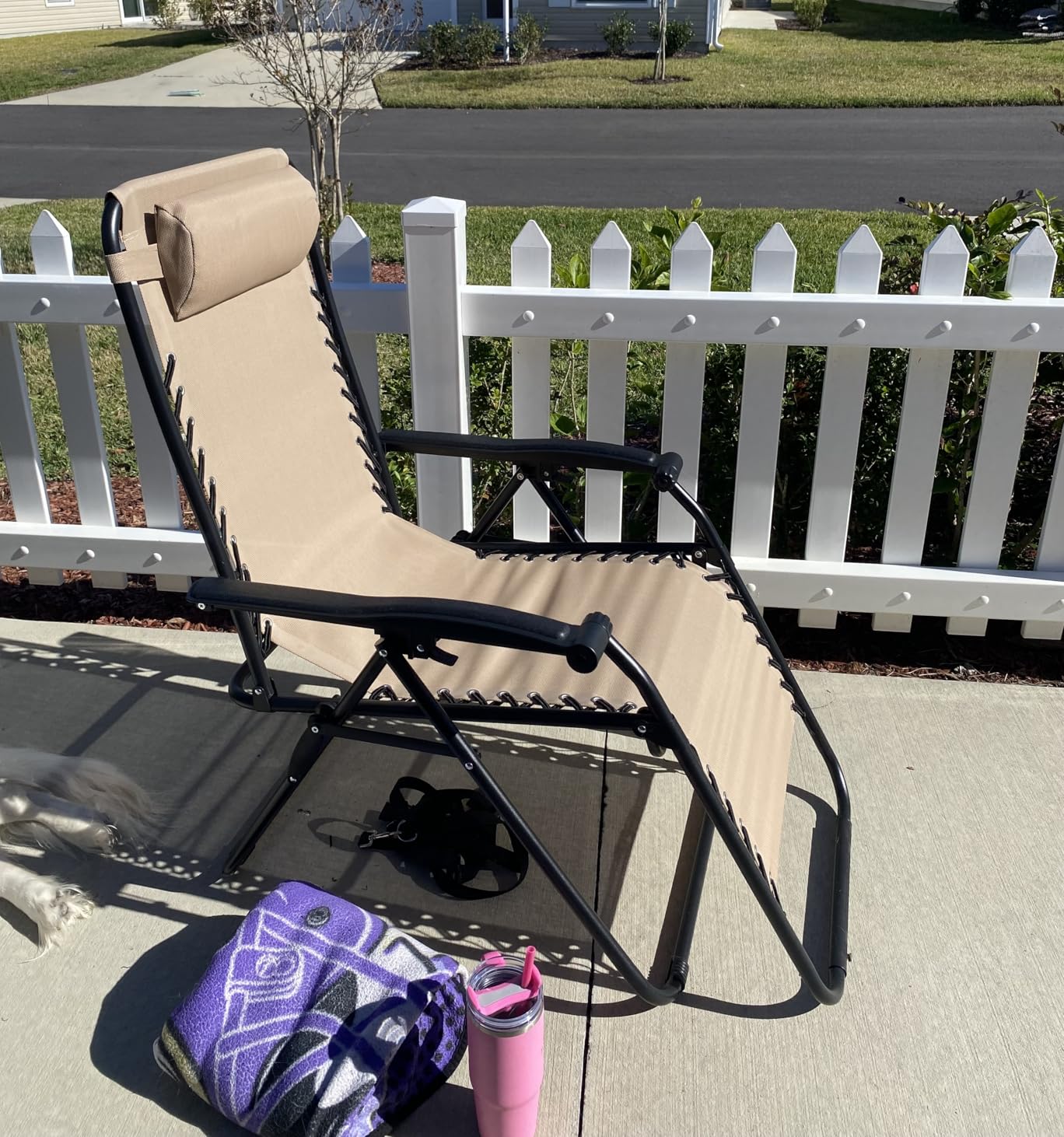 Devoko Patio Zero Gravity Chair Outdoor Free Folding Adjustable Chaise Lounge Chairs Beach Pool Side Using Reclining with Pillow Set of 2 (Black) customer photo 1