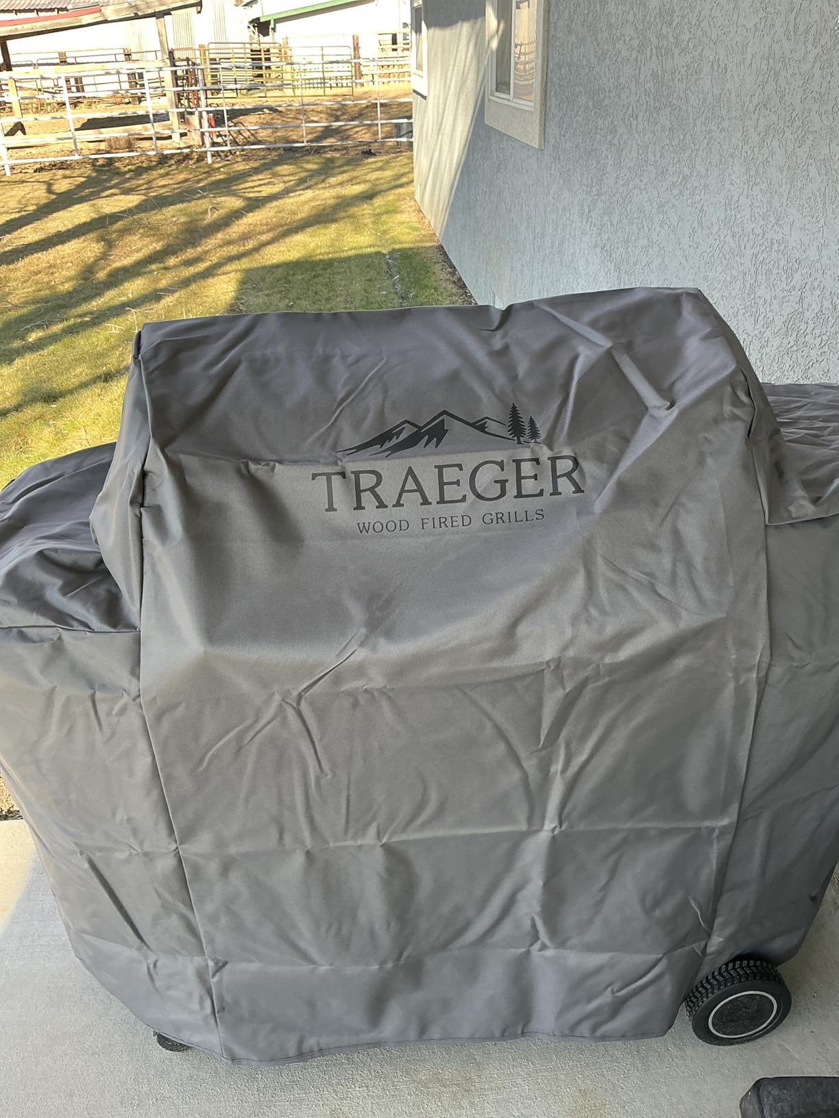 Traeger Grills BAC513 Full-Length Grill Cover Grill Accessory - Ironwood 885 customer photo 1