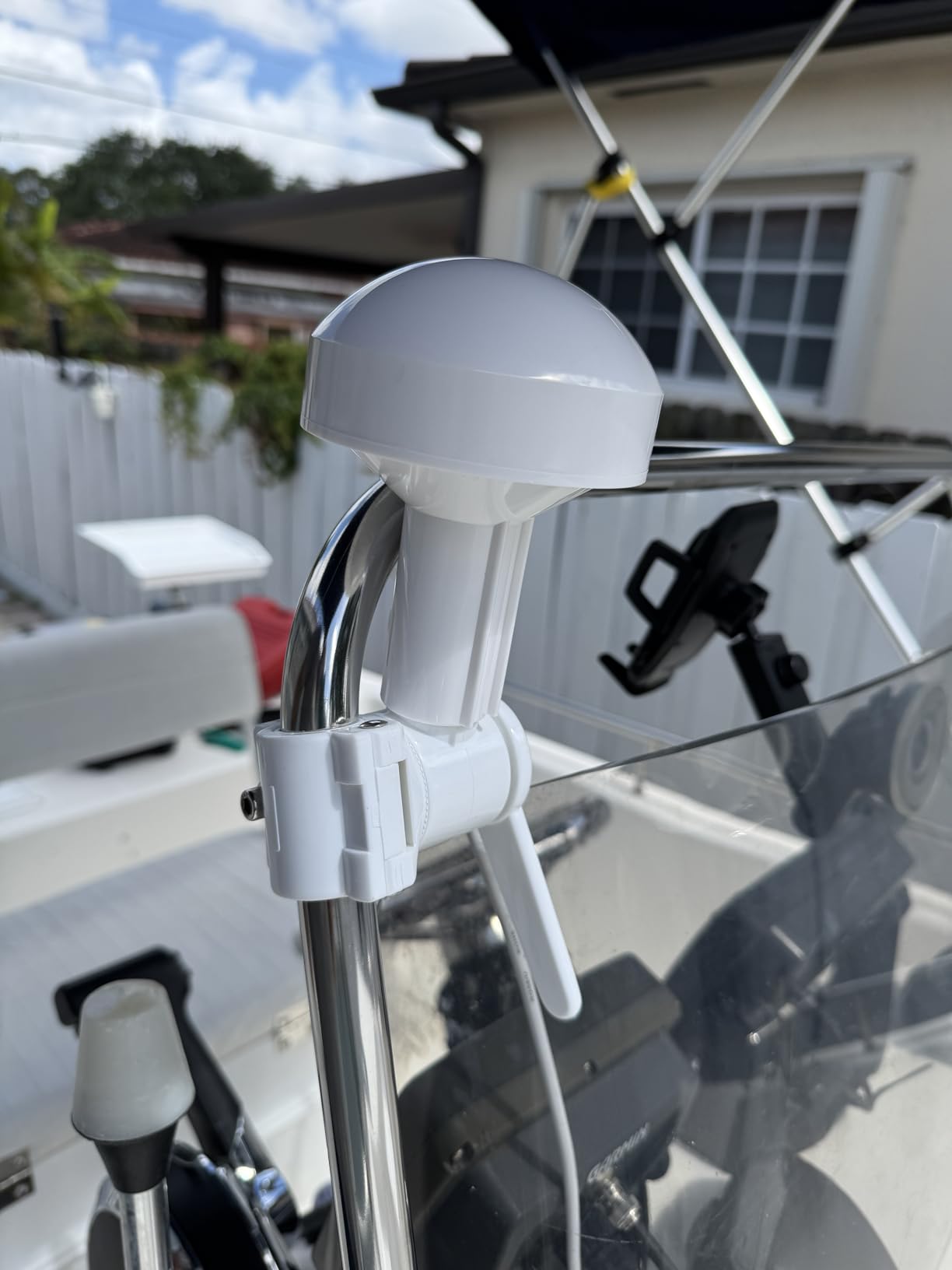 Bingfu Boat Ship Marine GPS Navigation External Antenna (5m Cable) Compatible with Garmin GPSMAP MAP NavTalk StreetPilot Furuno Matsutec Trimble GPS Modem Receiver Unit Transducer Fishfinder Sounder customer photo 2