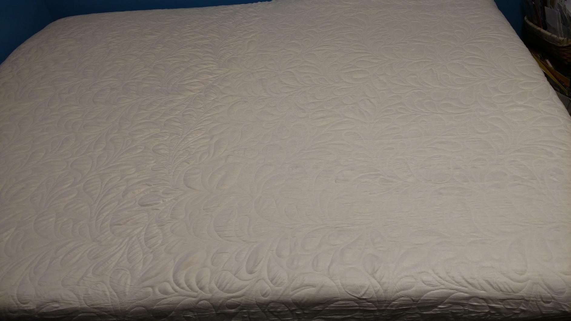 Live and Sleep Elite - RV Short Queen Memory Foam Mattress - Cooling Bed in a Box - Firm Support, CertiPUR Certified - Trailer/Camper/Trailer, Motorhome, RV Short Queen Size customer photo 2