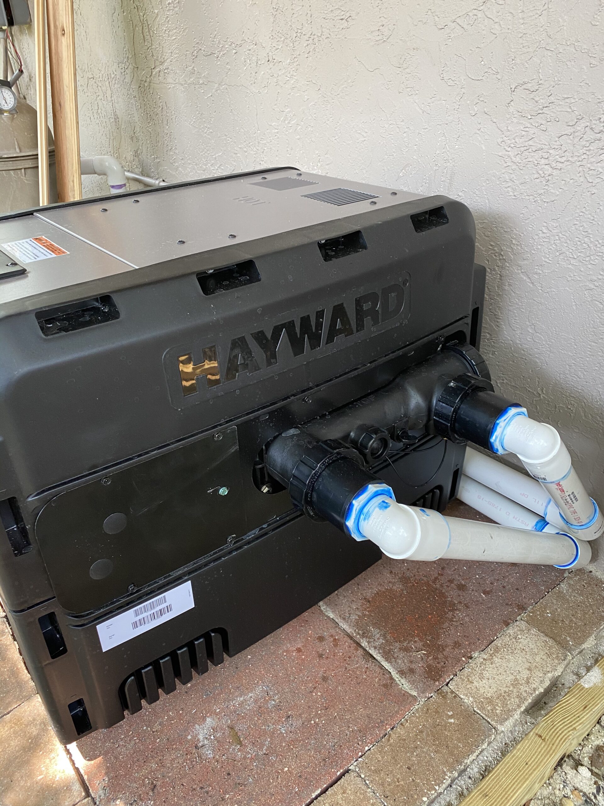 Hayward Pool Heater for Inground Pools Universal H-Series 150,000 BTU (Natural Gas Pool Heater) W3H150FDN customer photo 2