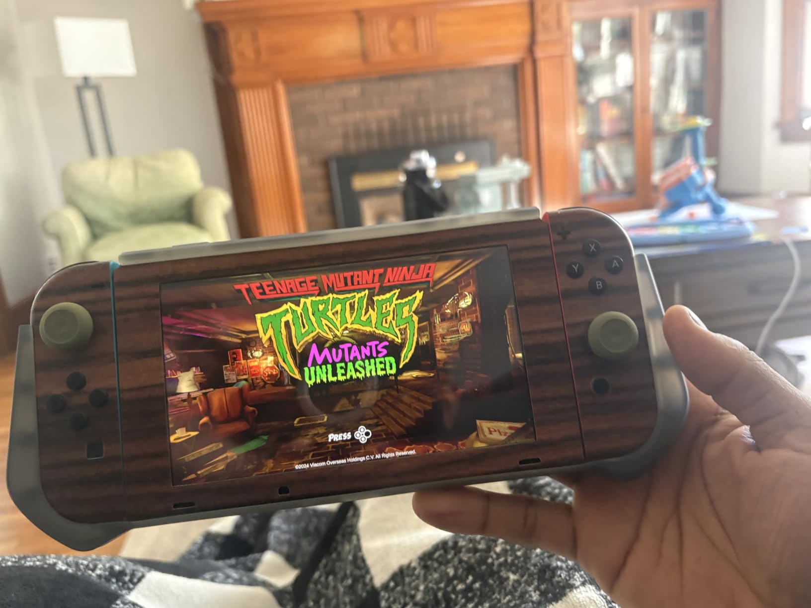 Mumba Dockable Case Compatible with Nintendo Switch 1 (2017 Release), Blade Series TPU Grip Protective Cover Case customer photo 1
