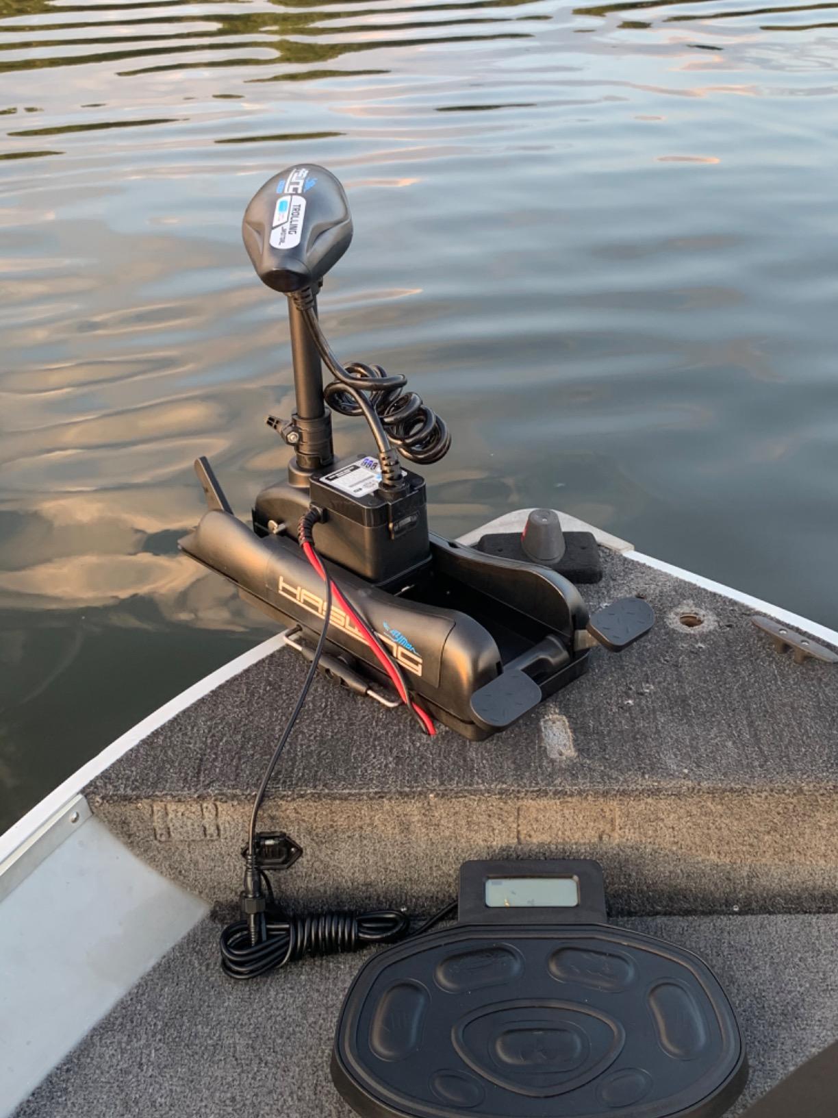 Black Haswing Cayman 12V 55lbs 48 inch Bow Mount Electric Trolling Motor Lightweight, Variable Speed, with Foot Control/Quick Release Bracket for Bass Fishing Boats Freshwater/Saltwater customer photo 1