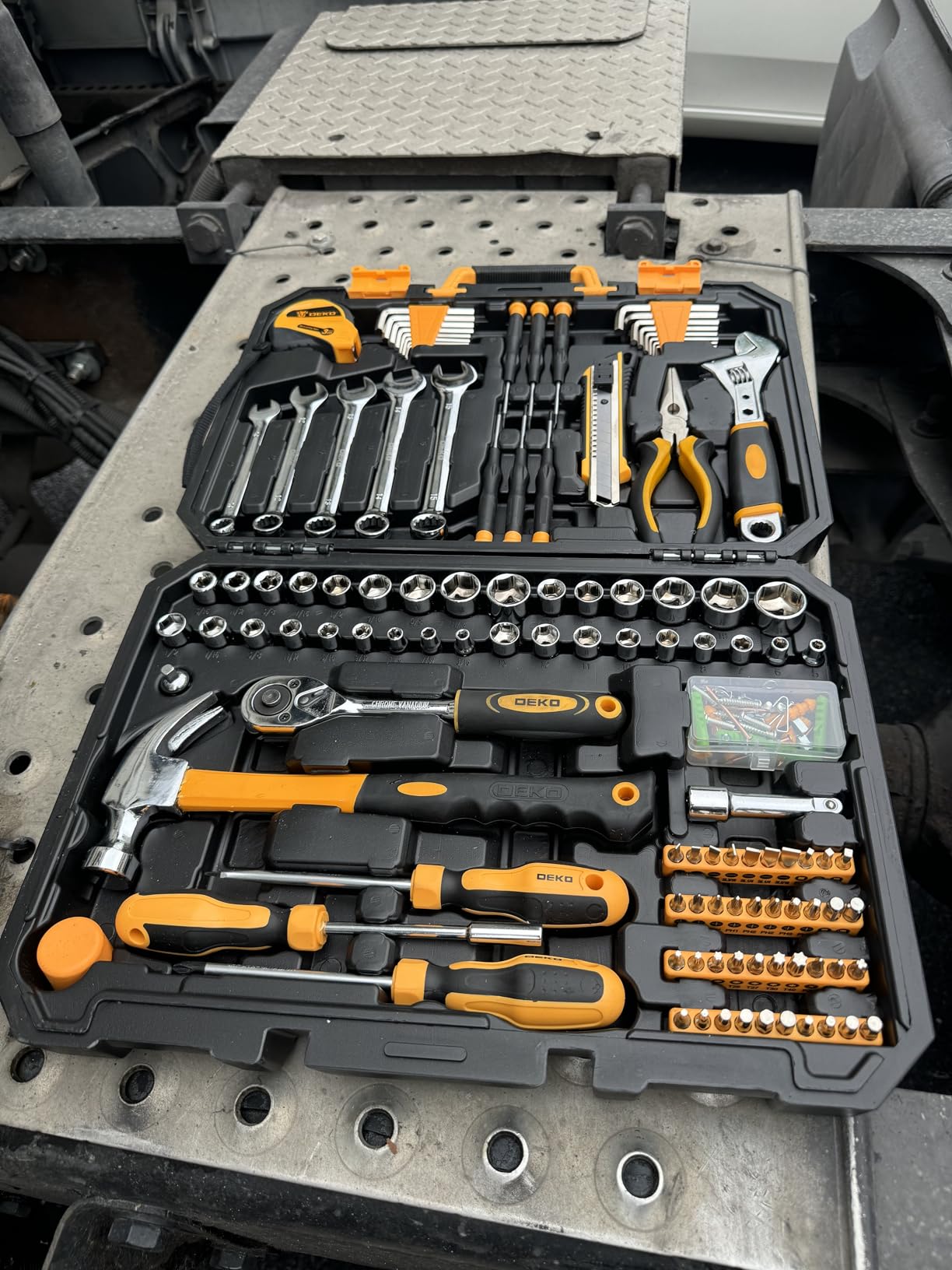 DEKOPRO 158 Piece Tool Set-General Household Hand Tool Kit,Auto Repair Tool Set, with Plastic Toolbox Storage Case customer photo 1