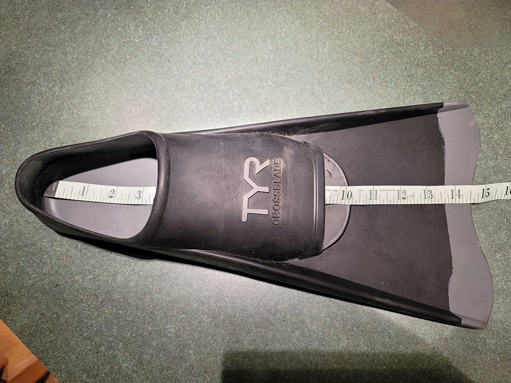 TYR Crossblade Fins 2.0 - Short Blade Durable Natural Rubber Swim Fins for Leg Strength, Speed, and Resistance Training customer photo 2
