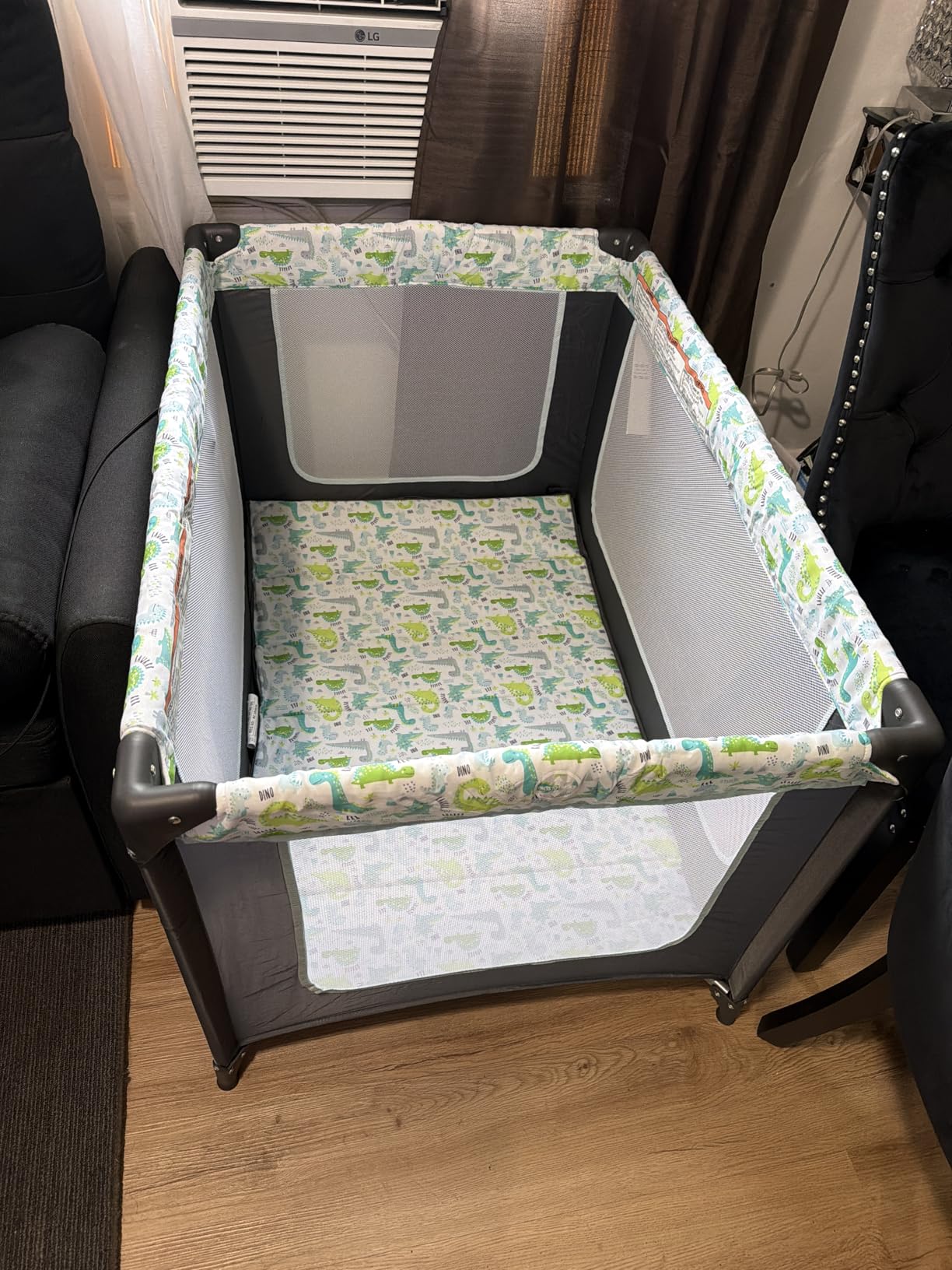 Dream On Me Zodiak Baby Playard, Breathable Mesh Sides, Soft Comfortable Mattress, Quick & Easy to Fold with Travel Carry Bag, Compact Space Saving Design - Black customer photo 2