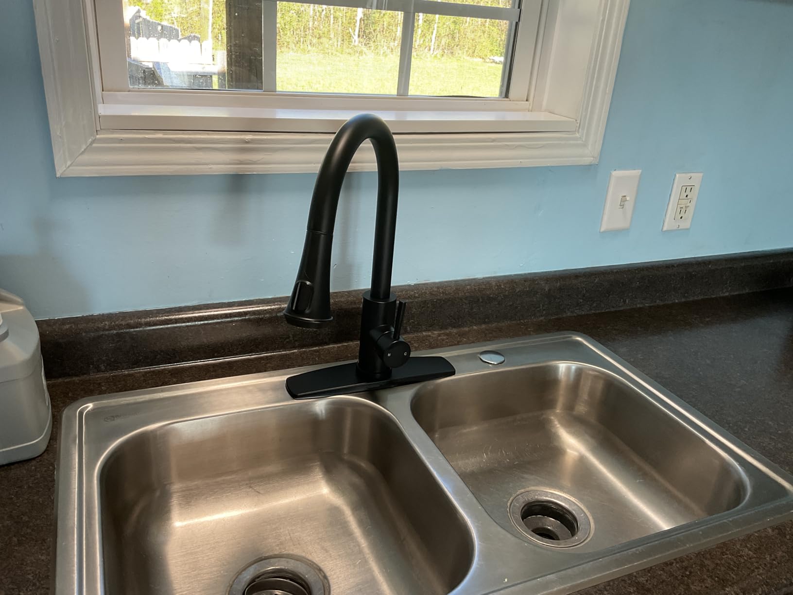 FORIOUS Kitchen Faucets with Pull Down Sprayer, Brushed Nickel, High Arc Single Handle Classic Stainless Steel Sink Faucet 1 or 3 Hole, Suitable for Farmhouse Camper Laundry Rv Bar customer photo 2