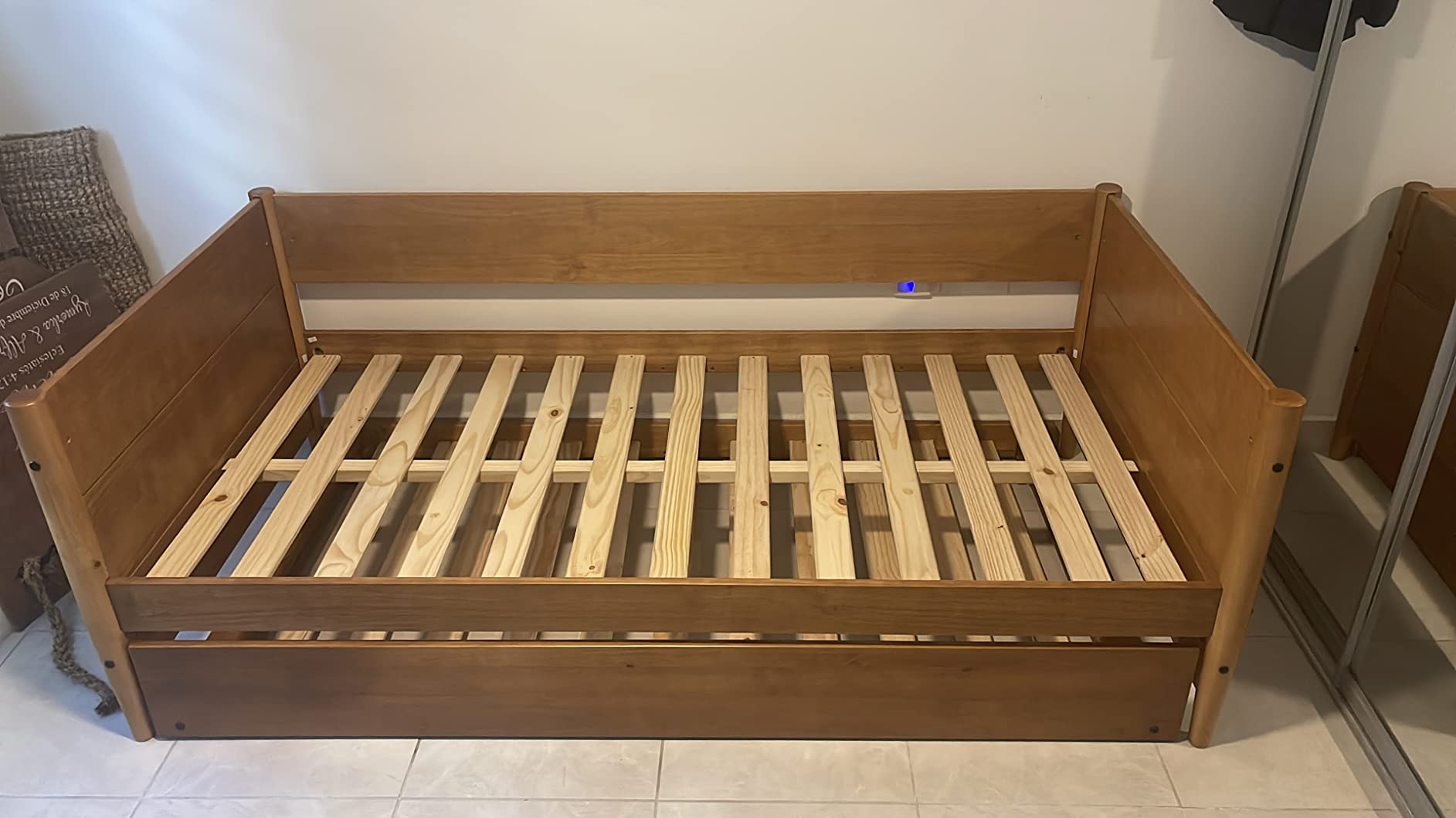 Camaflexi Mid-Century Modern Daybed & Trundle, Solid and Manufactured Wood, Panel Headboard, Twin Trundle, Castanho Finish, Twin customer photo 1