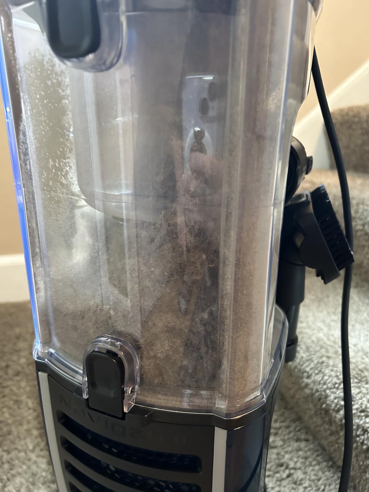 Shark NV151 Navigator Swivel Pro Complete Upright Vacuum with HEPA Filtration, Swivel Steering, Pet Power Brush, Crevice Tool & Upholstery Tool, for Pet Hair & Multi-Surface Cleaning, Navy customer photo 2
