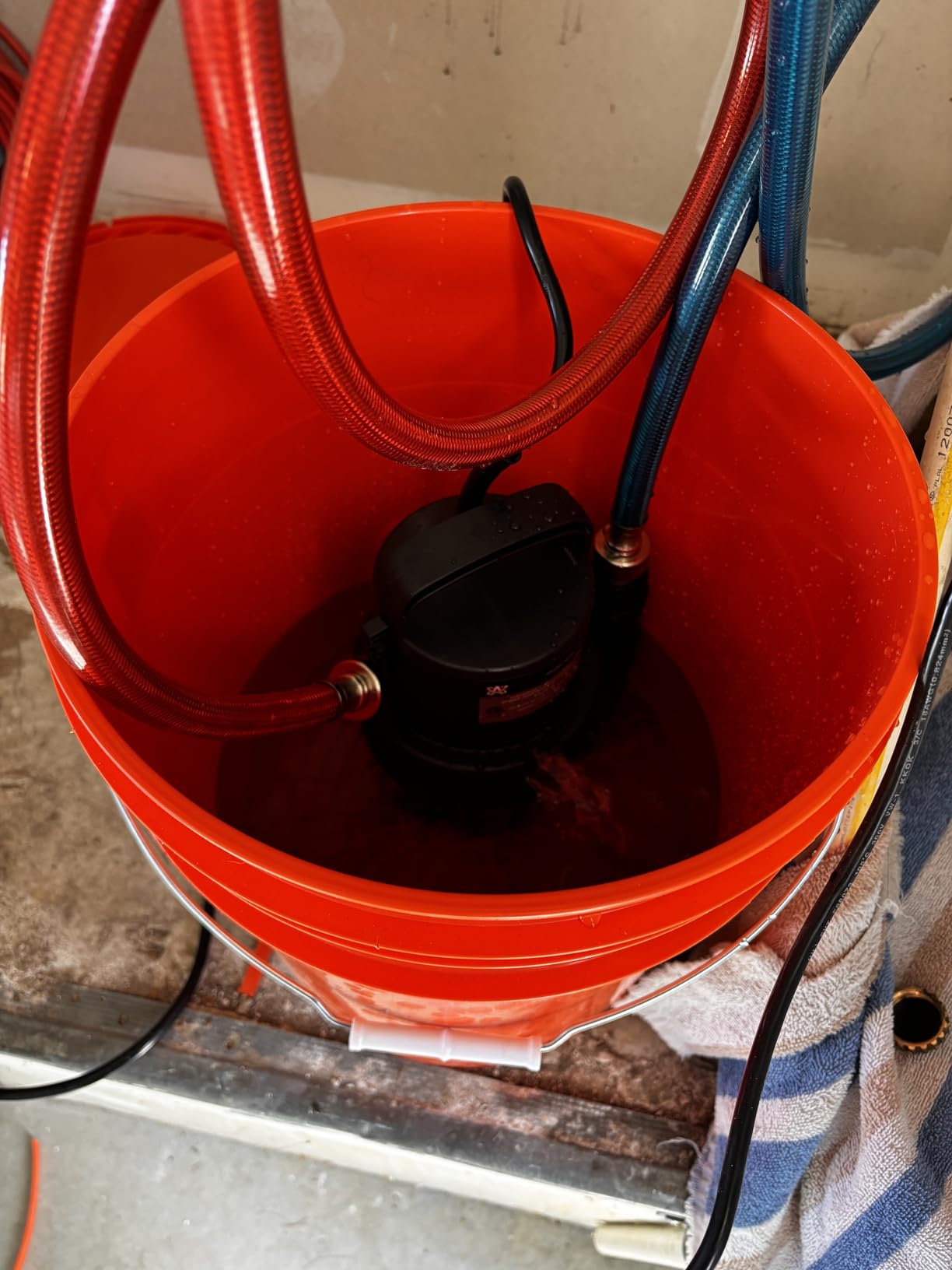 Chromex Tankless Water Heater Flush Kit with NSF Certified Liquid Descaling Solution and 1/6HP Extra Strength Pump customer photo 1
