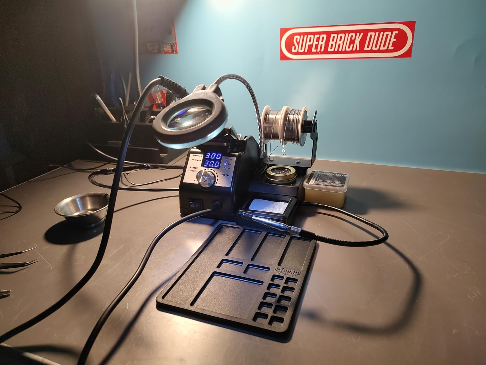 X-Tronic 3060-PRO 75W Soldering Iron Station Kit 5 Extra Tips Mini Mag Lamp 4 Helping Hands Solder Sucker Tweezers 50g Solder Brass Sponge w/Flux Sleep Func, C/F, 3 Temp Presets! customer photo 1