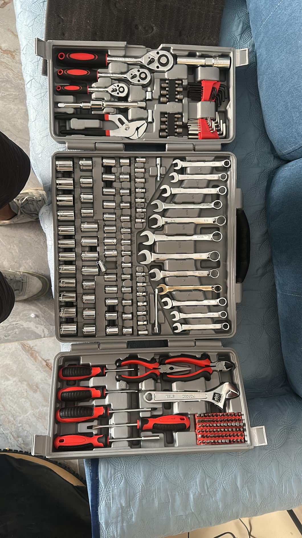 CARTMAN 205 Piece Ratchet Wrench Tool Set 1/4
