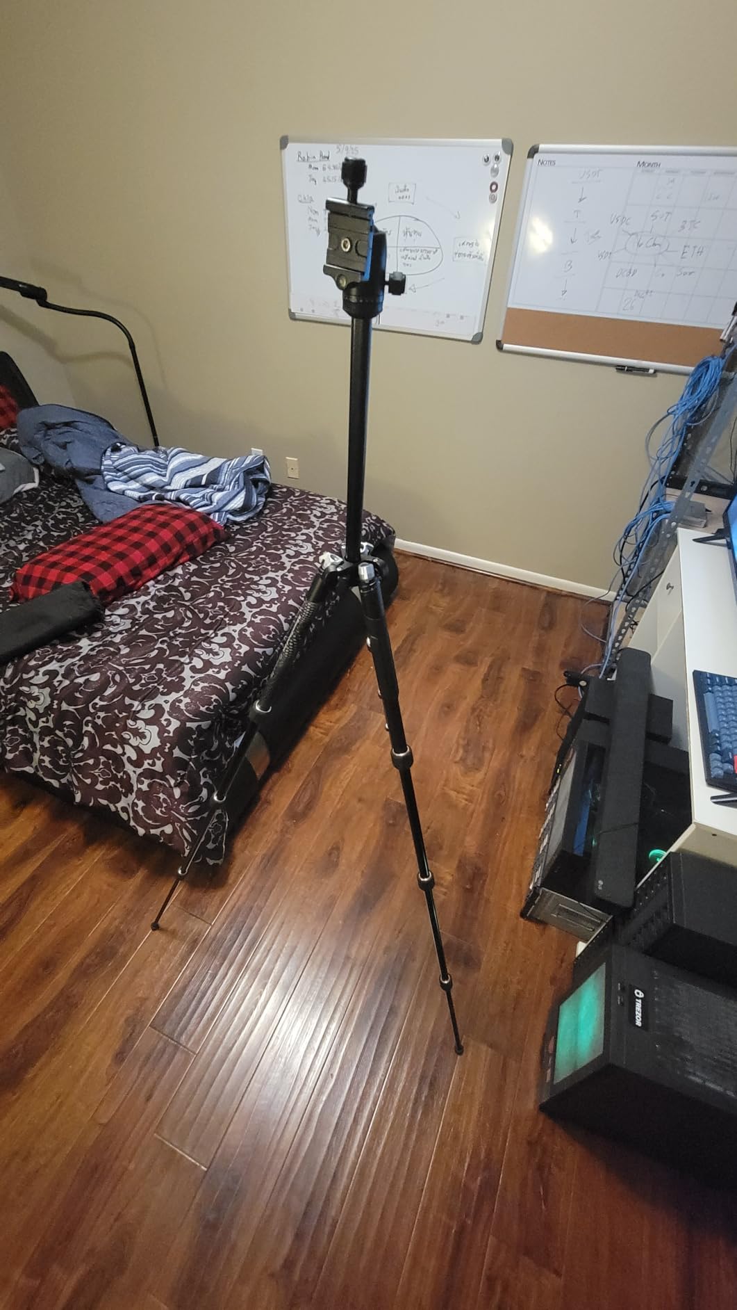 Manfrotto Element MII 4-Section Aluminum Tripod with Ball Head, Black customer photo 2