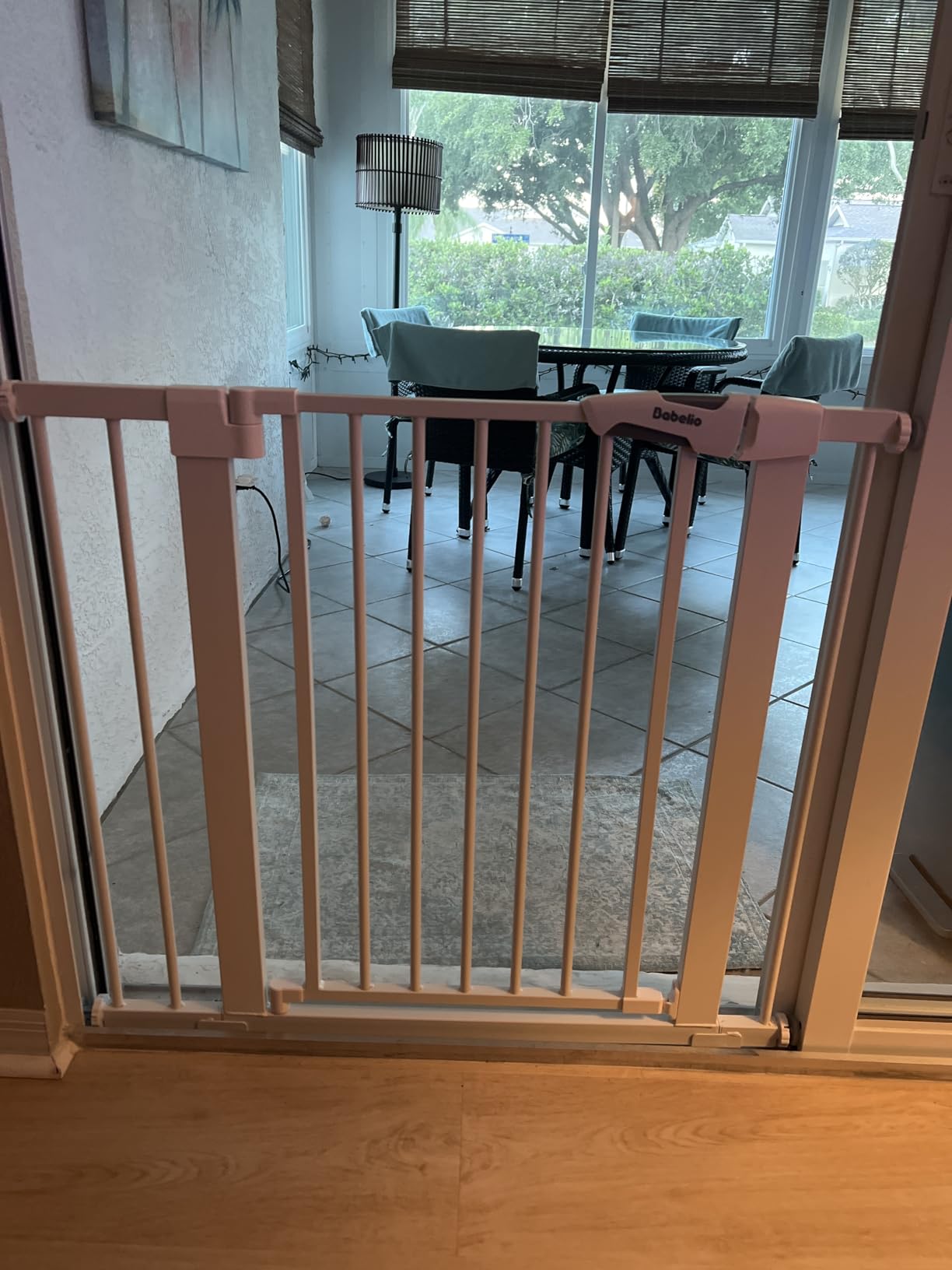 Babelio Baby Gate for Doorways and Stairs, 26-40