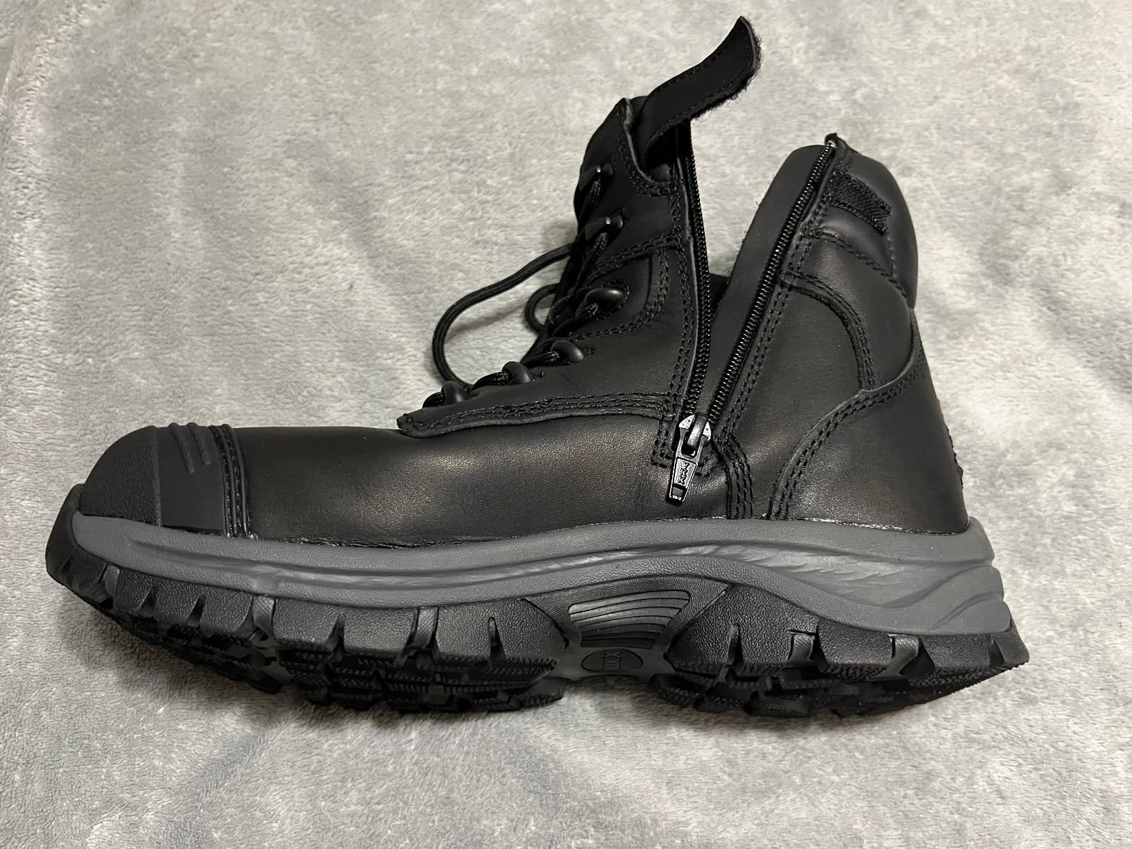 Waterproof Steel Toe Work Boots for Men, 7 inch Safety Boots with Side Zipper, ASTM F2413-18 Rated, Slip Resistant Rubber Sole, Puncture-Proof Kevlar Midsole Construction Boots customer photo 1