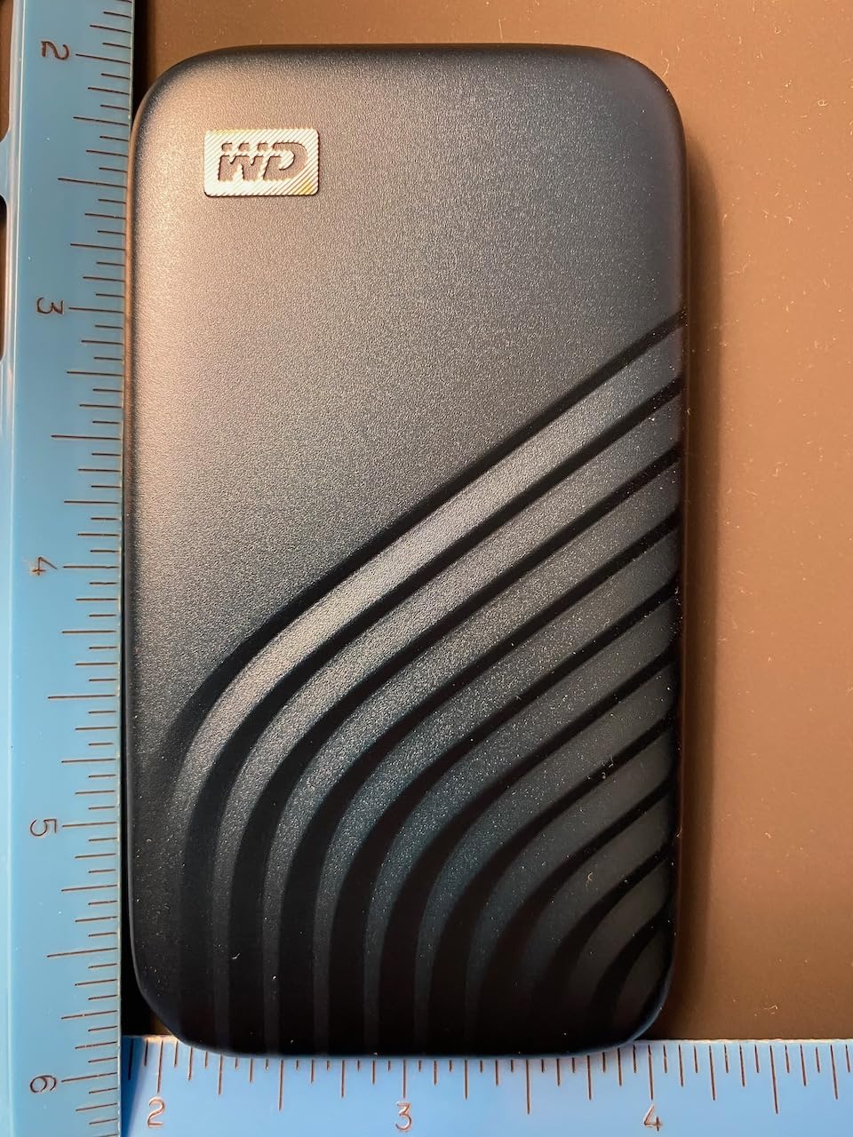 Western Digital 4TB My Passport SSD External Portable Solid State Drive, Grey, Up to 1,050 MB/s, USB 3.2 Gen-2 and USB-C Compatible (USB-A for older systems) - WDBAGF0040BGY-WESN customer photo 2