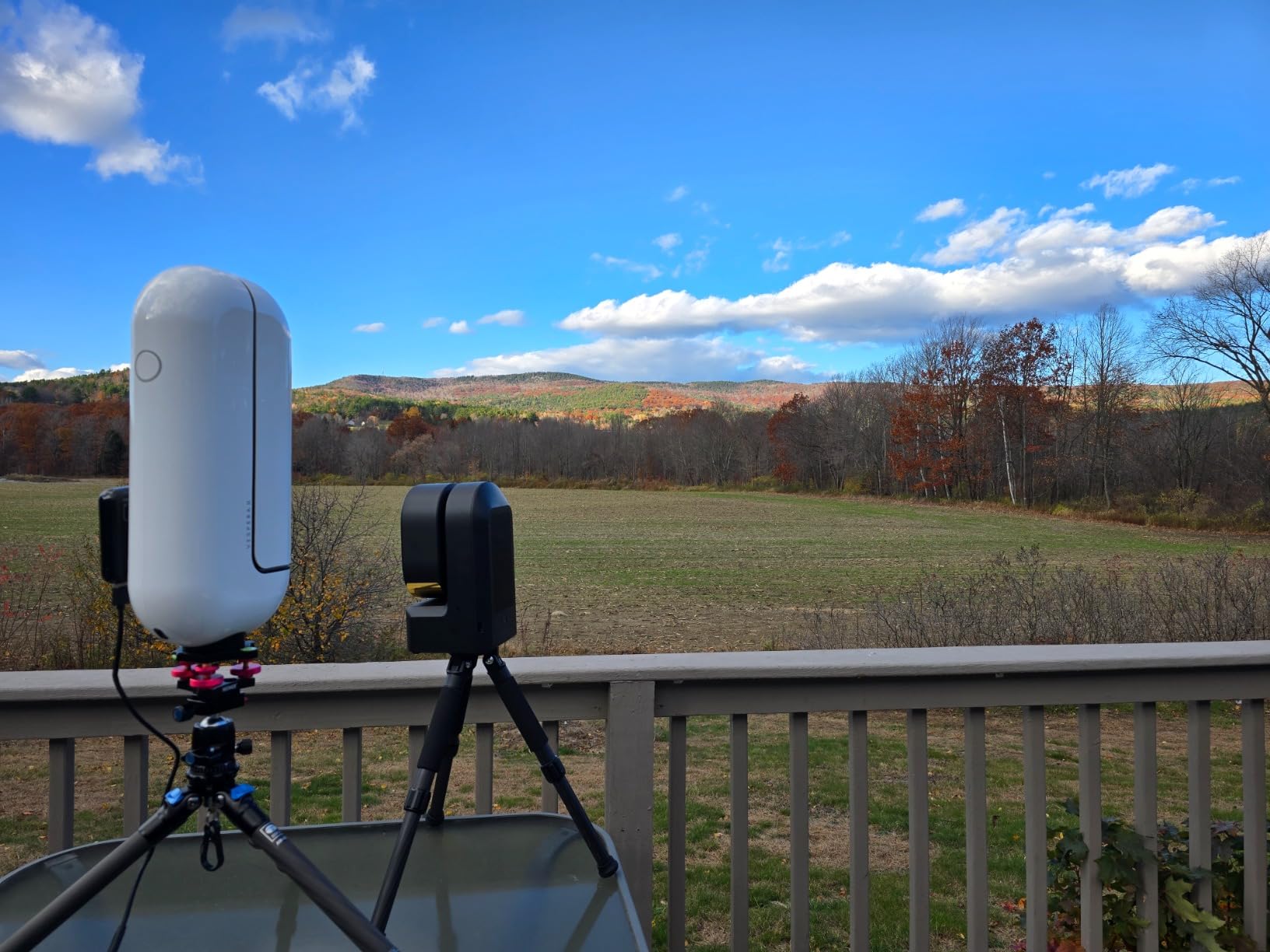 SIRUI Carbon Fiber Travel Tripod - Lightweight Only 0.93kg, Compact Tripod with 360° Panorama Ball Head Quick Release Plate, Max Height 50.2