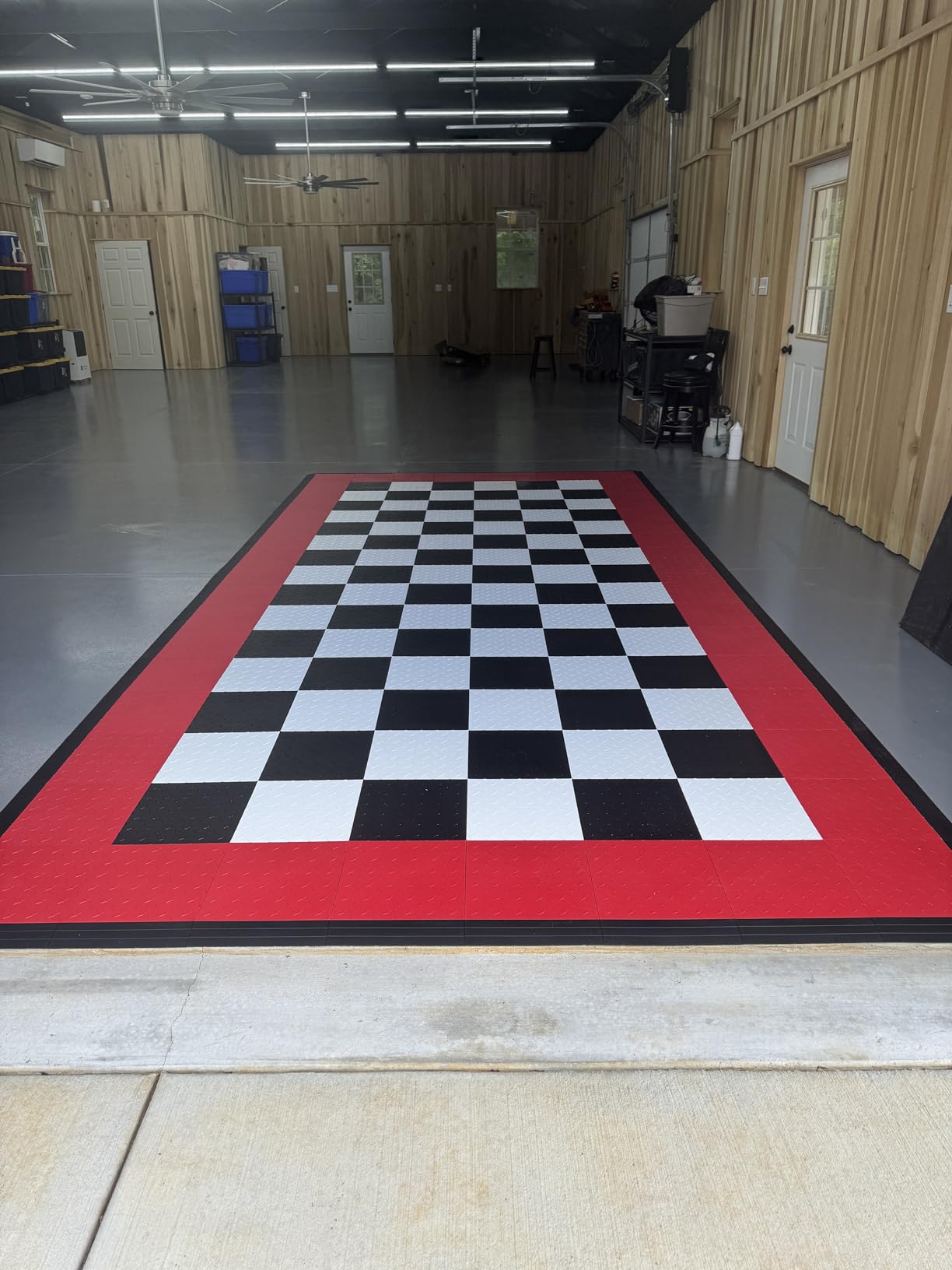 Speedway Garage Floor Diamond Tile, 12 x 12 x 0.5 in, Grey, 50-Piece Set customer photo 2