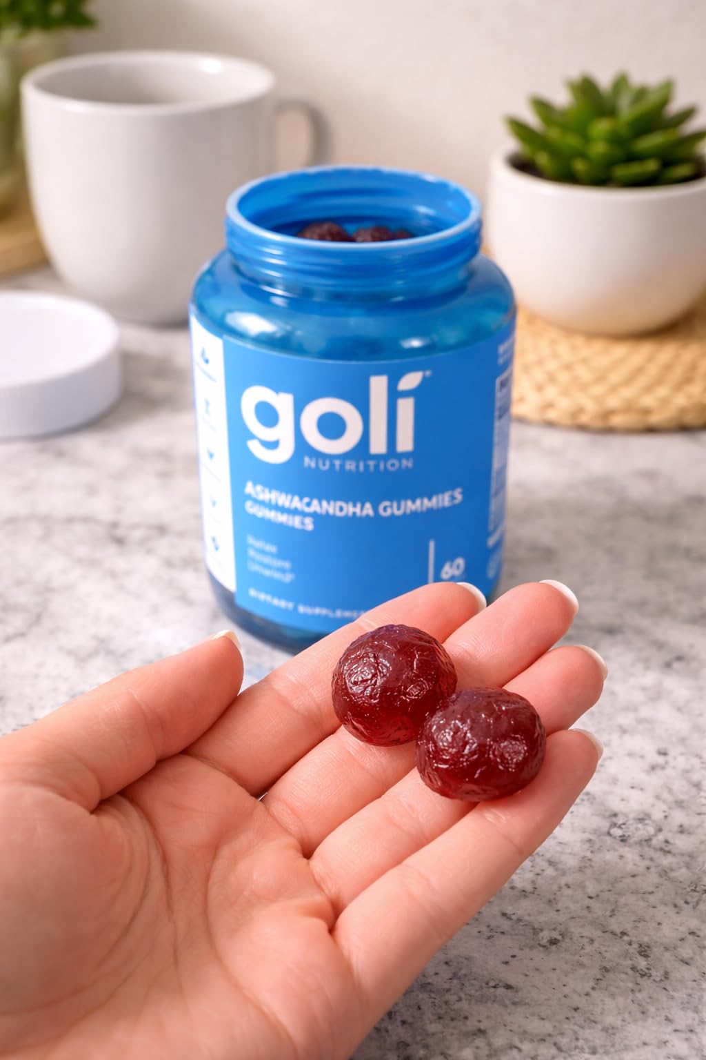 Goli Ashwagandha & Vitamin D Gummy - 60 Count - Mixed Berry, KSM-66, Vegan, Plant Based, Non-GMO, Gluten-Free & Gelatin Free Relax. Restore. Unwind, Pack of 1 customer photo 1