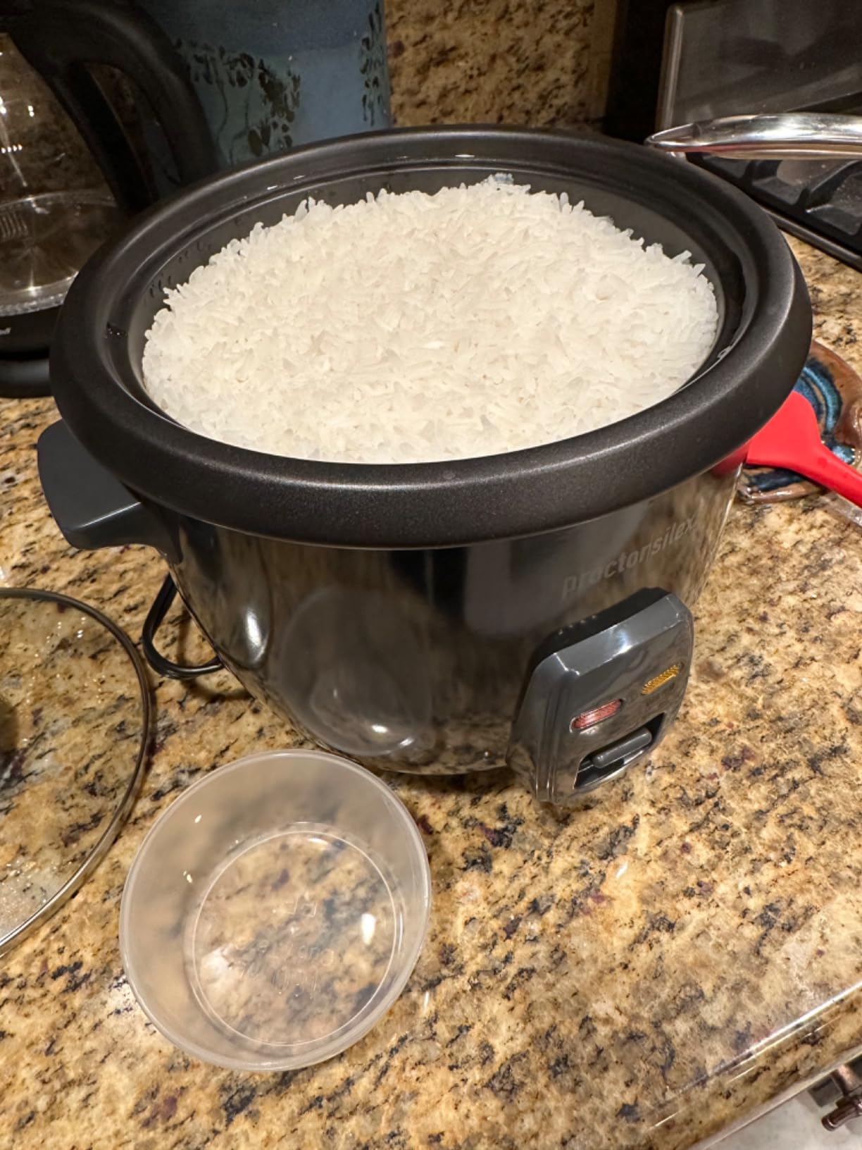 Proctor Silex Rice Cooker & Food Steamer, 30 Cups Cooked (15 Cups Uncooked), Includes Steam and Rinsing Basket, Black (37555) customer photo 2