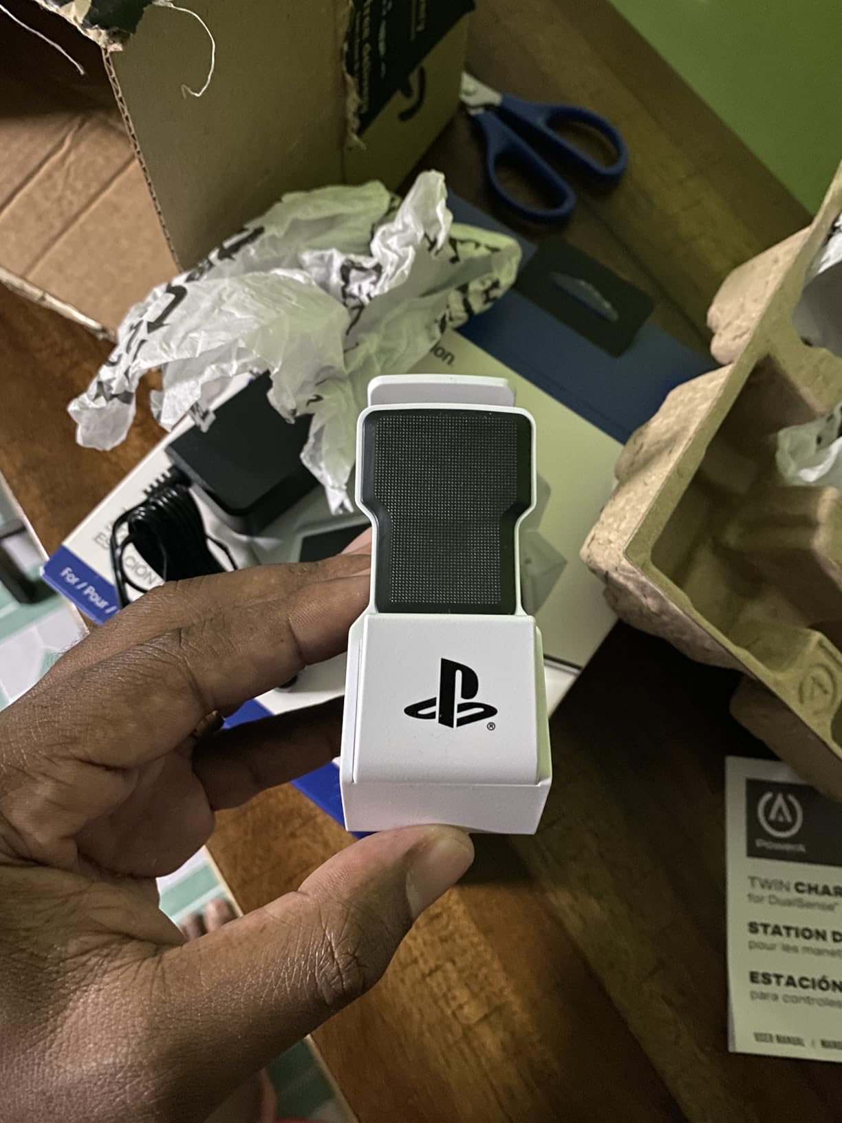PowerA Twin Charging Station for Dualsense Wireless Controllers, PlayStation 5 customer photo 2