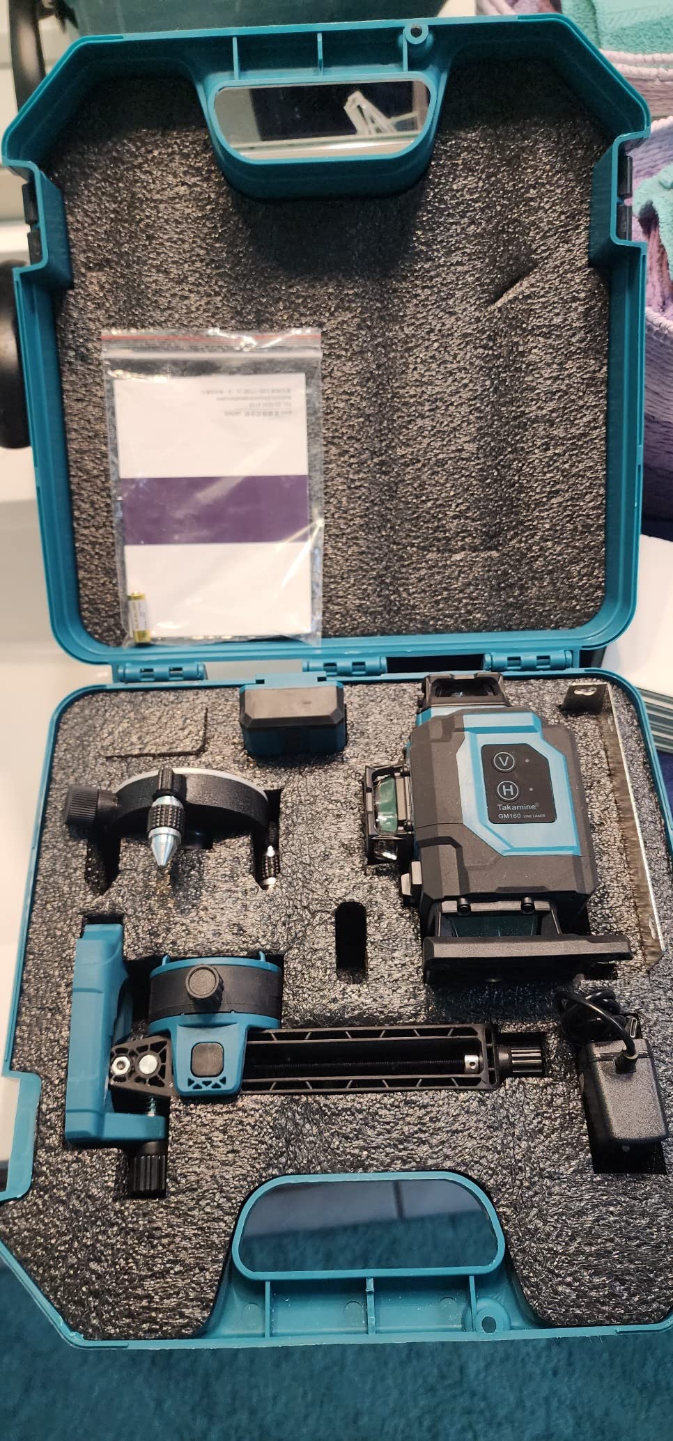 Takamine 16 Lines Green Laser Level Pro, 4x360° 4D Green Cross Line Professional for Construction, Two 360° Vertical and Two 360° Horizontal Laser Level Pulse Mode and Remote Controller customer photo 2