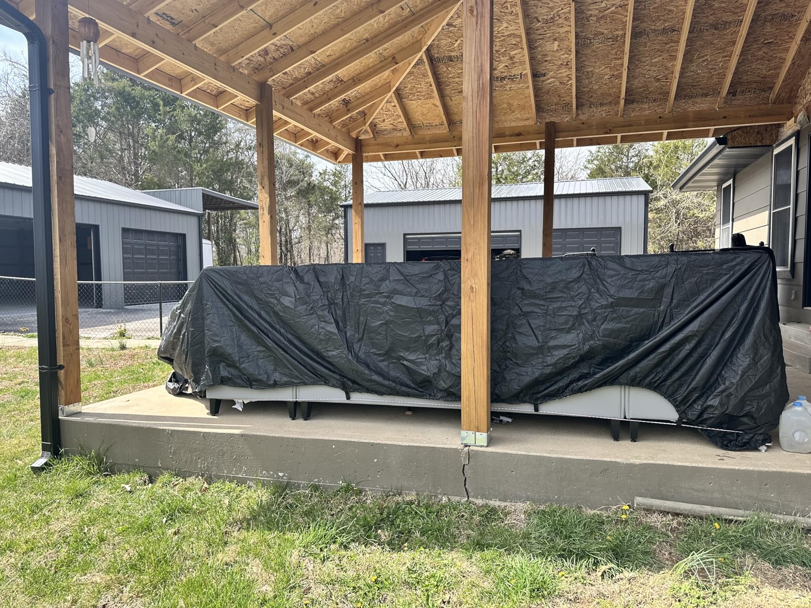 NEVERLAND Trailerable Boat Cover Waterproof Heavy Duty Marine Grade Polyester Canvas Fits Pontoon/Deck Boats (Boat Length 21-24ft, Beam Width up to 104