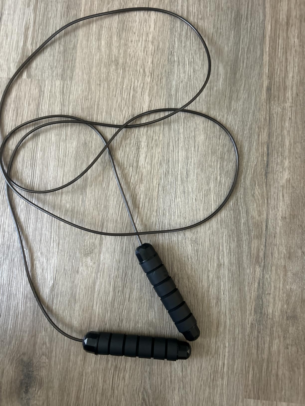 Jump Rope, Tangle-Free Rapid Speed Jumping Rope Cable with Ball Bearings for Women, Men & Kids, Adjustable Steel Jump Rope with Foam Handles for Home Gym Exercise Fitness Workout Equipment & Slim Body customer photo 2