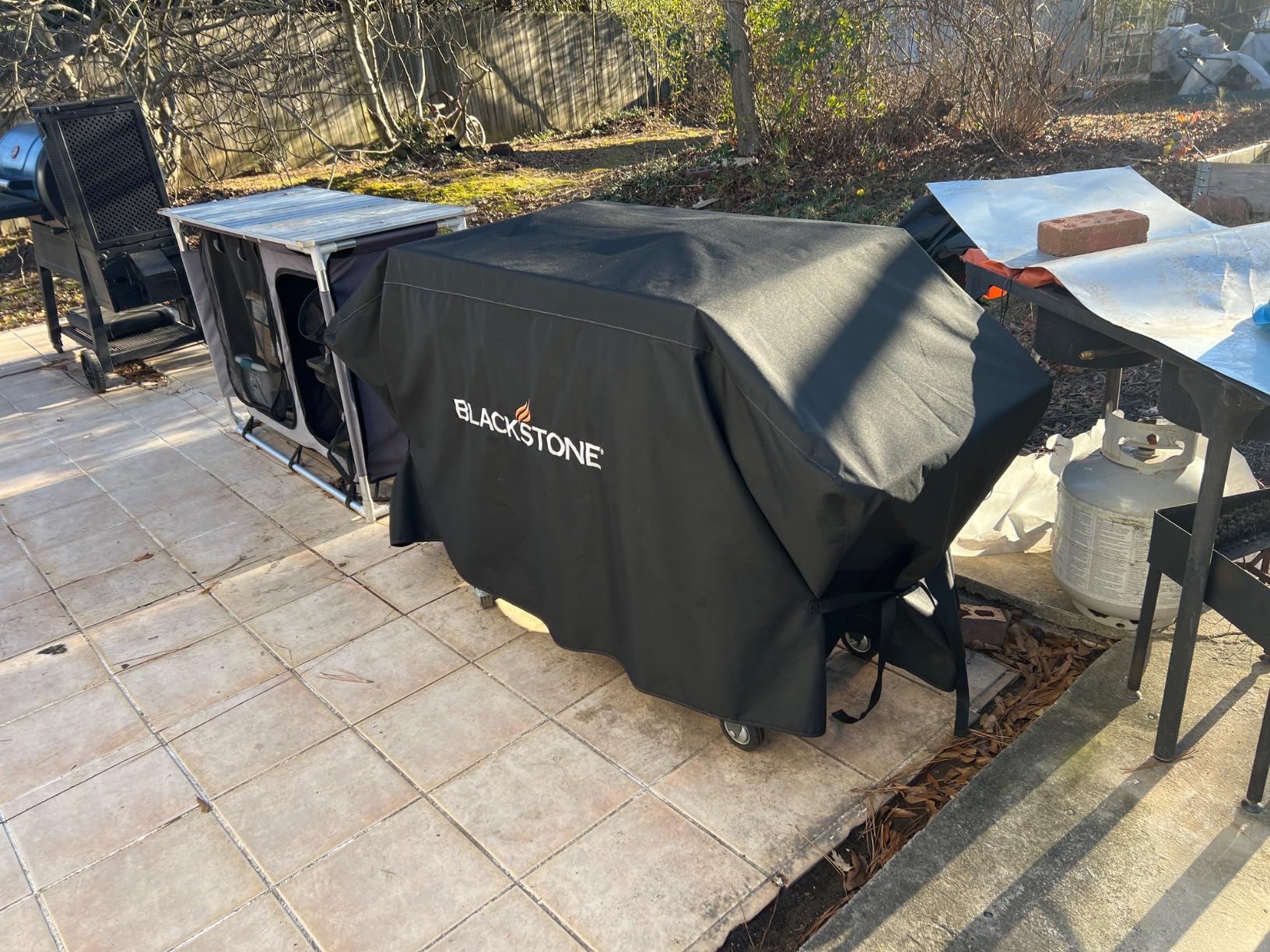 BLACKSTONE 5484 Griddle Cover Updated Fits Cooking Station with Hood and Shelves Water Resistant, Heavy Duty 600D Polyester Flat Top Gas Grill Cover, Black 36