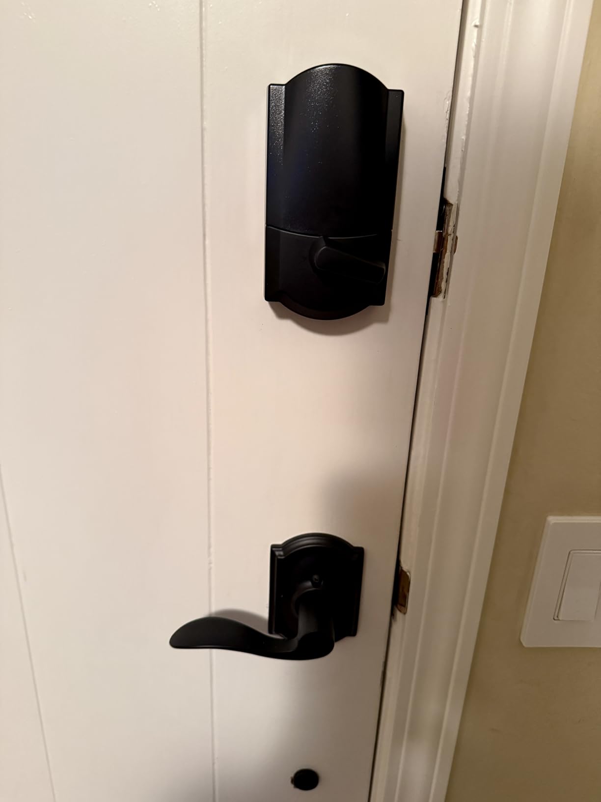 Schlage Encode Plus Smart Wi-Fi Lock for Front Door, Keyless Entry Deadbolt, Unlock with Apple Watch, Built-in WiFi and App Control, Easy Install, Alexa & Apple HomeKit Compatible, Satin Nickel customer photo 1