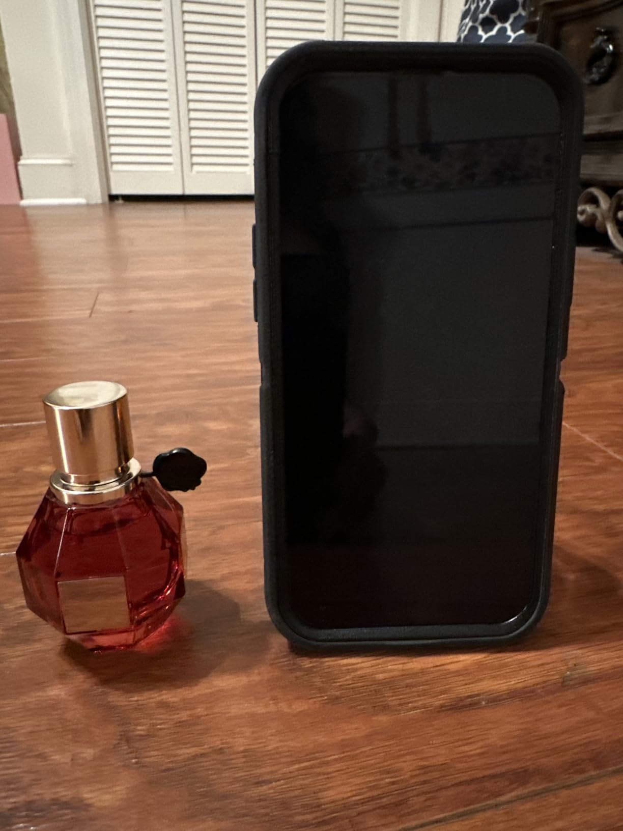 Viktor&Rolf Flowerbomb Ruby Orchid Eau de Parfum - Women's Perfume - Floral & Fruity - With Notes of Vanilla & Peach customer photo 2