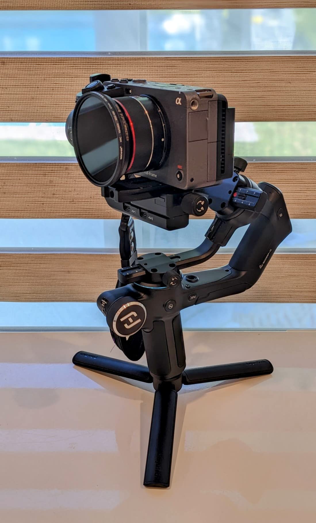 FeiyuTech SCORP-C Gimbal Stabilizer for Cameras DSLR and Mirrorless Camera, 3-Axis Camera Gimbal, 5.5lbs Payload, for Sony A7IV A6300/A6400 A7S3 a9/a7 for Canon 5D3/80D for Nikon D7500/Z5/Z6 II customer photo 1