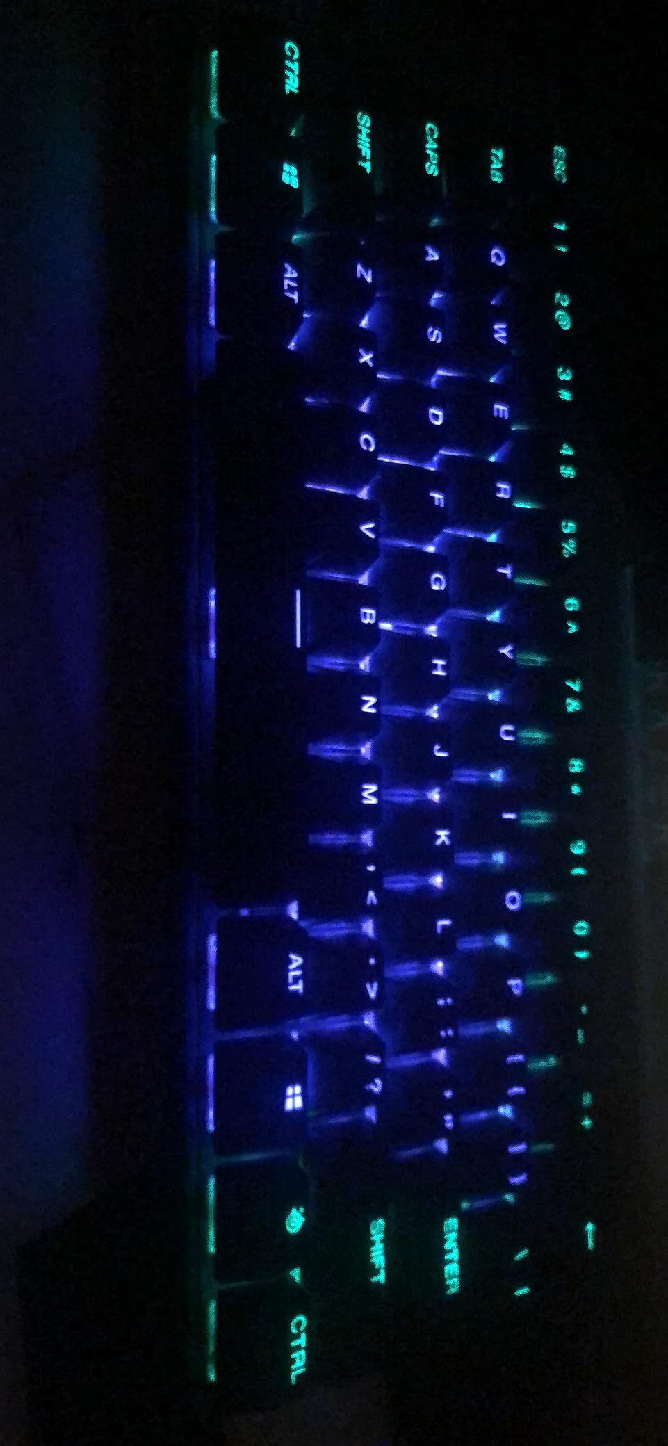 SteelSeries New Apex 9 Mini - HotSwap Optical Mini Keyboard - 60% Compact Design - Optical Switches - RGB Customization - Aluminum Alloy Frame - Double Shot PBT Keycap customer photo 2